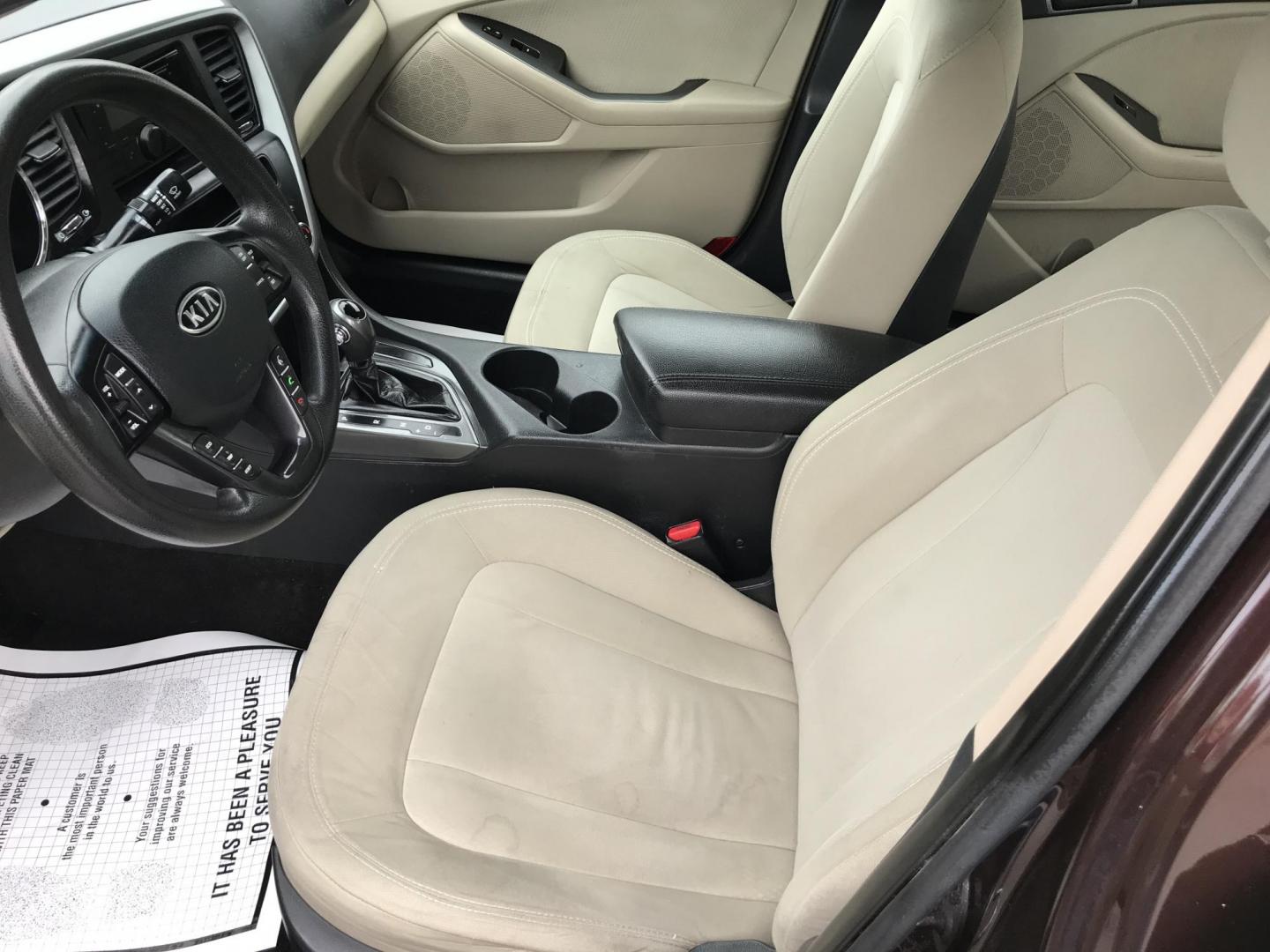 2011 Maroon /Tan Kia Optima EX (KNAGM4A78B5) with an 2.4L L4 DOHC 16V engine, 6-Speed Automatic transmission, located at 577 Chester Pike, Prospect Park, PA, 19076, (610) 237-1015, 39.886154, -75.302338 - 2011 Kia Optima EX: Only 103k miles, new PA inspection, SUPER CLEAN, runs LIKE NEW! This vehicle comes inspected and has been given a bumper to bumper safety check. It is very clean, reliable, and well maintained. We offer a unique pay plan that is known for being the easiest and fastest financin - Photo#9