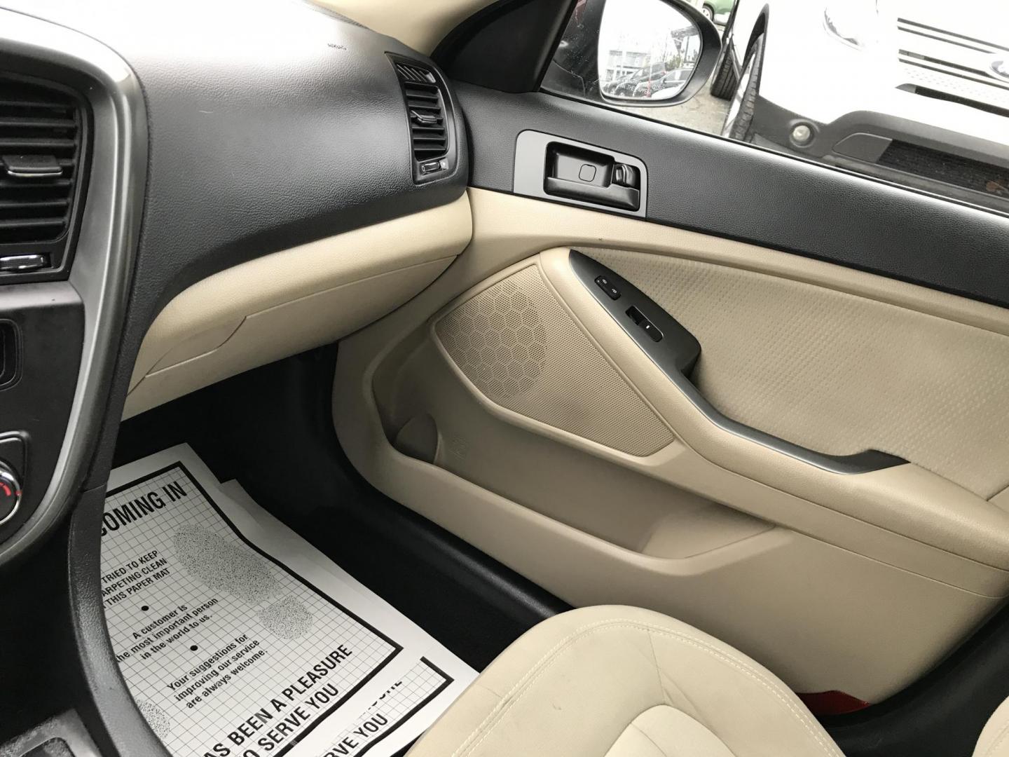 2011 Maroon /Tan Kia Optima EX (KNAGM4A78B5) with an 2.4L L4 DOHC 16V engine, 6-Speed Automatic transmission, located at 577 Chester Pike, Prospect Park, PA, 19076, (610) 237-1015, 39.886154, -75.302338 - 2011 Kia Optima EX: Only 103k miles, new PA inspection, SUPER CLEAN, runs LIKE NEW! This vehicle comes inspected and has been given a bumper to bumper safety check. It is very clean, reliable, and well maintained. We offer a unique pay plan that is known for being the easiest and fastest financin - Photo#15