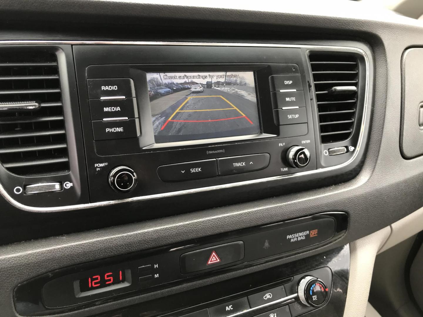 2017 Black /Beige Kia Sedona L (KNDMA5C17H6) with an 3.3L V6 DOHC 24V engine, 6A transmission, located at 577 Chester Pike, Prospect Park, PA, 19076, (610) 237-1015, 39.886154, -75.302338 - 2017 Kia Sedona L: Backup camera, new PA inspection, SUPER CLEAN, runs LIKE NEW! This vehicle comes inspected and has been given a bumper to bumper safety check. It is very clean, reliable, and well maintained. We offer a unique pay plan that is known for being the easiest and fastest financing o - Photo#13