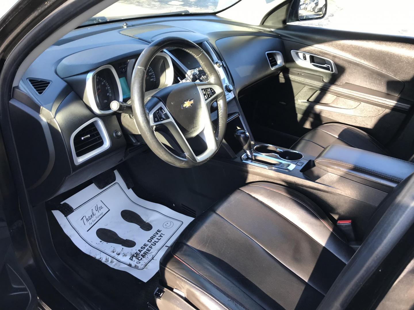 2017 Black /Black Chevrolet Equinox LT (2GNALCEK5H6) with an 2.4L L4 DOHC 16V FFV engine, 6A transmission, located at 577 Chester Pike, Prospect Park, PA, 19076, (610) 237-1015, 39.886154, -75.302338 - 2017 Chevy Equinox LT: Backup camera, sunroof, new PA inspection, SUPER CLEAN, runs LIKE NEW! This vehicle comes inspected and has been given a bumper to bumper safety check. It is very clean, reliable, and well maintained. We offer a unique pay plan that is known for being the easiest and fastes - Photo#8