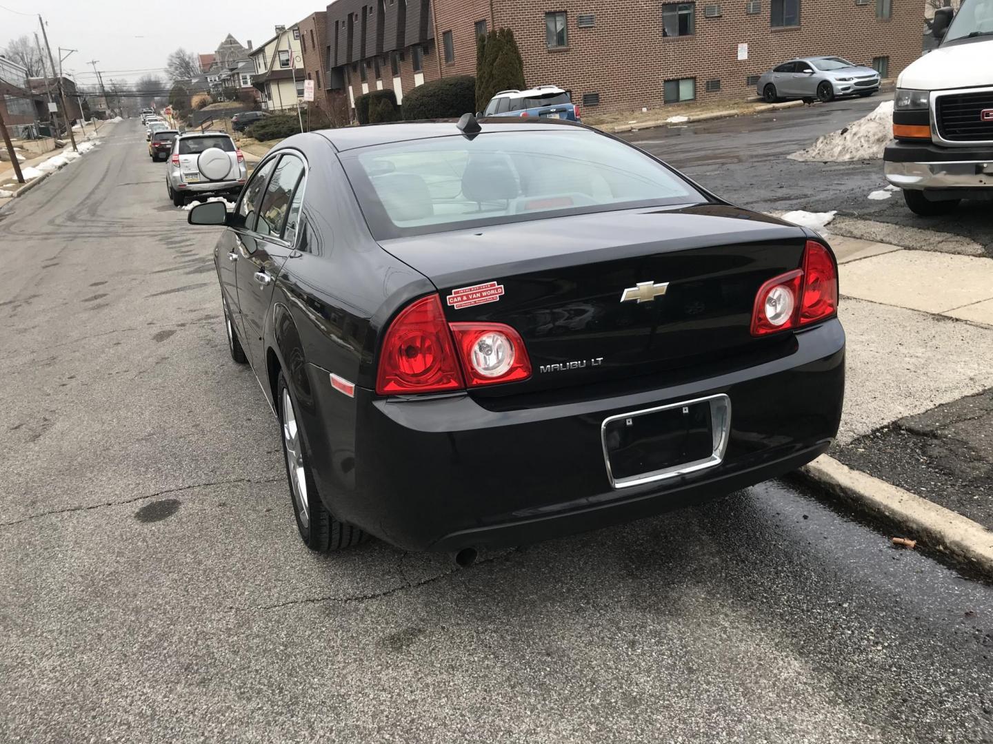 2012 Black /Gray Chevrolet Malibu 1LT (1G1ZC5E0XCF) with an 2.4L L4 DOHC 16V engine, 6-Speed Automatic transmission, located at 577 Chester Pike, Prospect Park, PA, 19076, (610) 237-1015, 39.886154, -75.302338 - Photo#5
