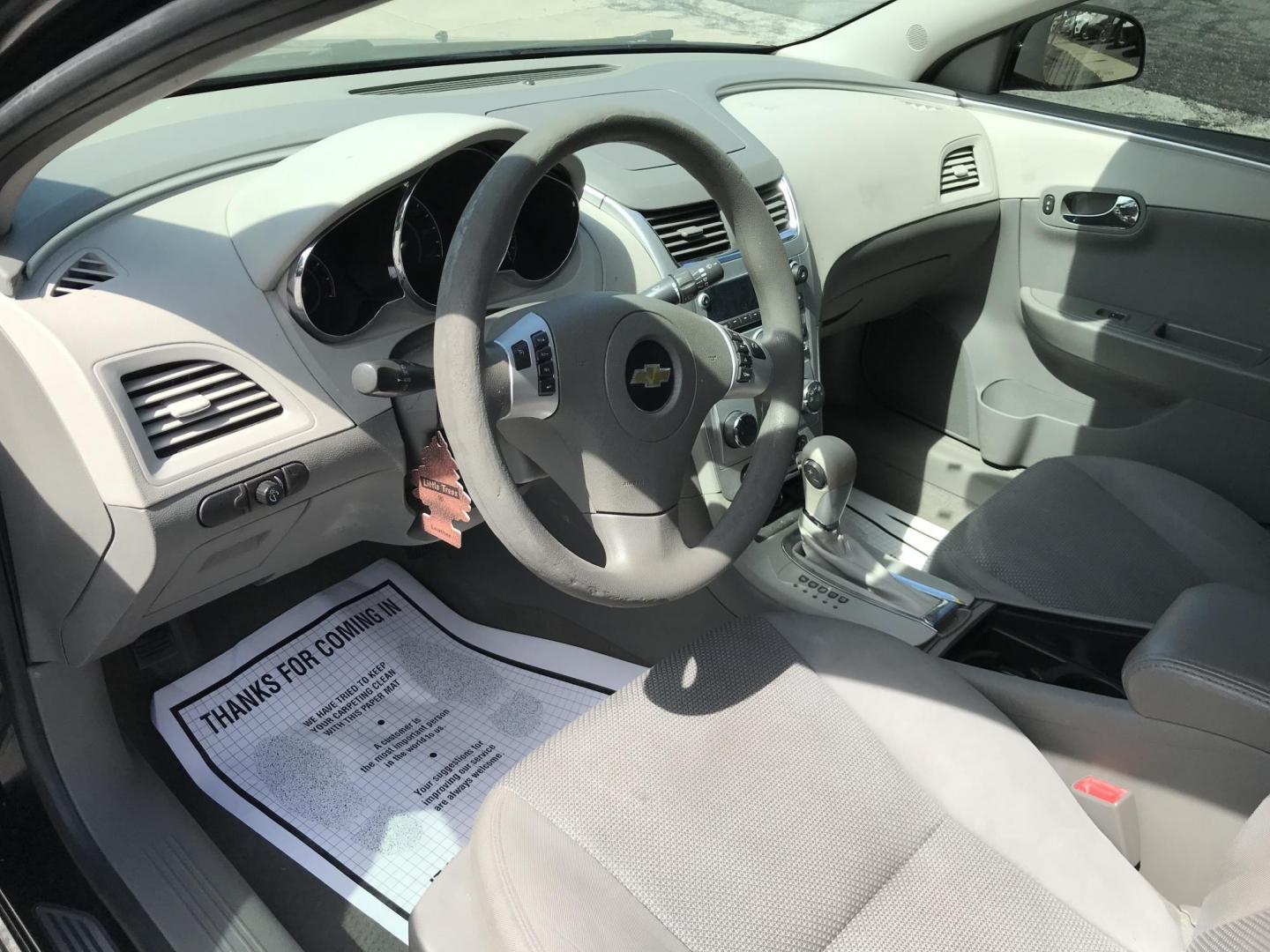 2012 Black /Gray Chevrolet Malibu 1LT (1G1ZC5E0XCF) with an 2.4L L4 DOHC 16V engine, 6-Speed Automatic transmission, located at 577 Chester Pike, Prospect Park, PA, 19076, (610) 237-1015, 39.886154, -75.302338 - 2012 Chevy Malibu: Only 81k miles, new PA inspection, great on gas, SUPER CLEAN, runs LIKE NEW! This vehicle comes inspected and has been given a bumper to bumper safety check. It is very clean, reliable, and well maintained. We offer a unique pay plan that is known for being the easiest and fast - Photo#9