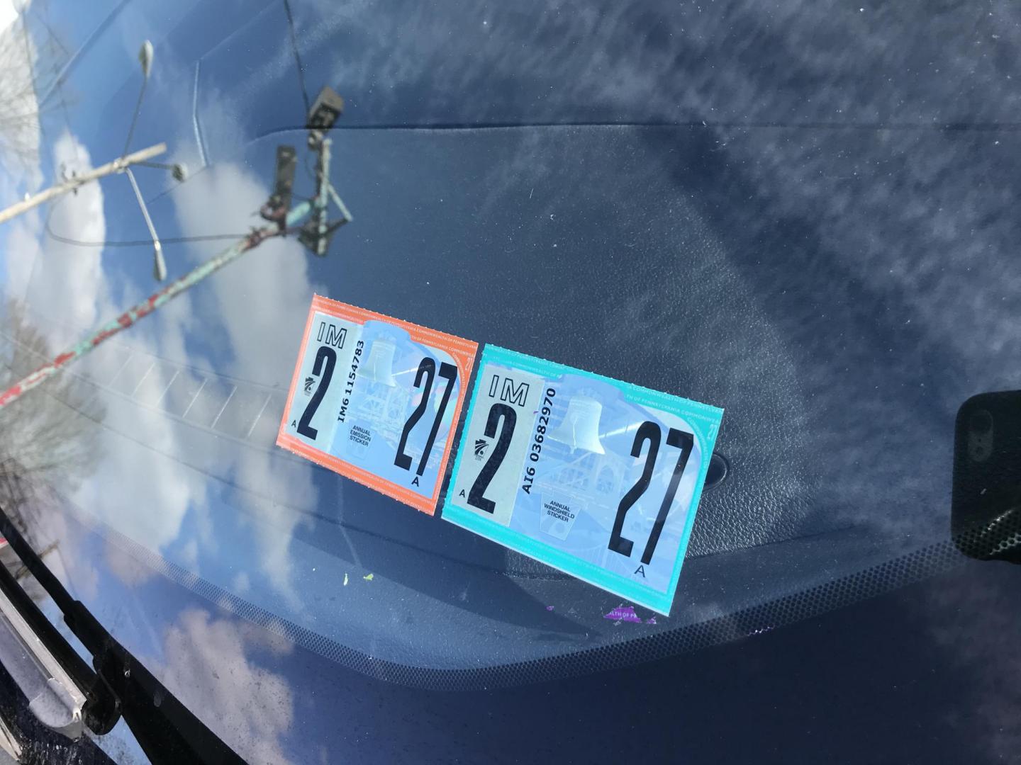 2017 Black /Black Ford Escape SE 4WD (1FMCU9G91HU) with an 2.0L L4 DOHC 16V engine, 6A transmission, located at 577 Chester Pike, Prospect Park, PA, 19076, (610) 237-1015, 39.886154, -75.302338 - 2017 Ford Escape SE: Only 120k miles, 4x4, backup camera, SUPER CLEAN, runs LIKE NEW! This vehicle comes inspected and has been given a bumper to bumper safety check. It is very clean, reliable, and well maintained. We offer a unique pay plan that is known for being the easiest and fastest financ - Photo#6