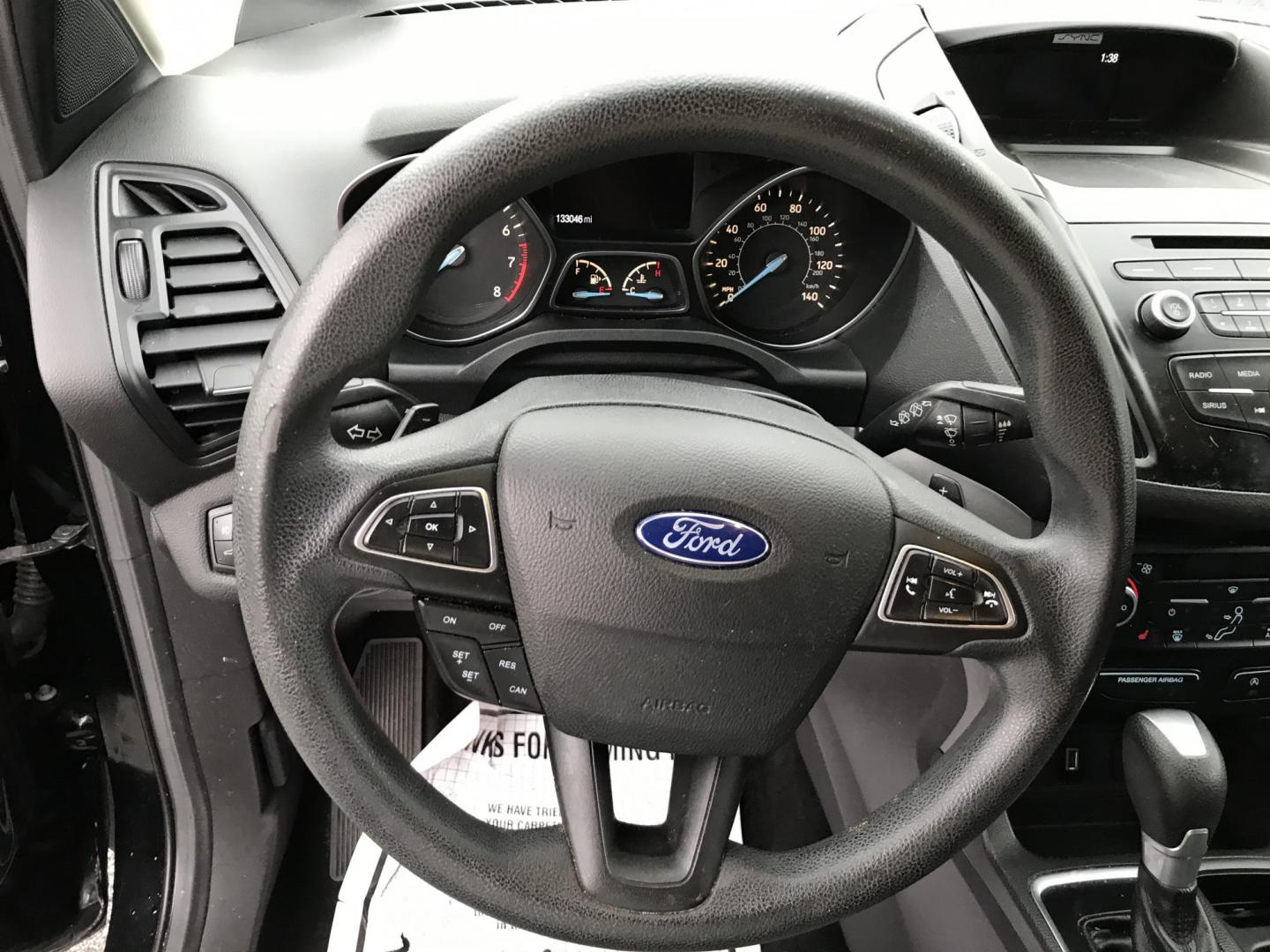 2017 Black /Black Ford Escape SE 4WD (1FMCU9G91HU) with an 2.0L L4 DOHC 16V engine, 6A transmission, located at 577 Chester Pike, Prospect Park, PA, 19076, (610) 237-1015, 39.886154, -75.302338 - 2017 Ford Escape SE: Great on gas, 4x4, backup camera, SUPER CLEAN, runs LIKE NEW! This vehicle comes inspected and has been given a bumper to bumper safety check. It is very clean, reliable, and well maintained. We offer a unique pay plan that is known for being the easiest and fastest financing- Photo#10