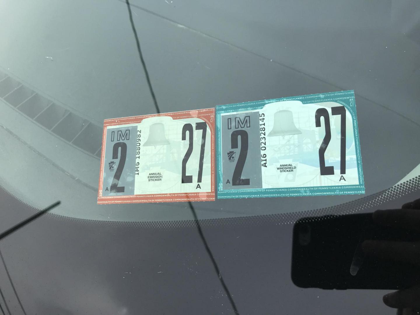 2014 Gray Ford Escape SE FWD (1FMCU0GX7EU) with an 1.6L L4 DOHC 16V engine, 6-Speed Automatic transmission, located at 577 Chester Pike, Prospect Park, PA, 19076, (610) 237-1015, 39.886154, -75.302338 - 2014 Ford Escape: Only 122k miles, great on gas, new PA inspection, SUPER CLEAN, runs LIKE NEW! This vehicle comes inspected and has been given a bumper to bumper safety check. It is very clean, reliable, and well maintained. We offer a unique pay plan that is known for being the easiest and fast - Photo#4