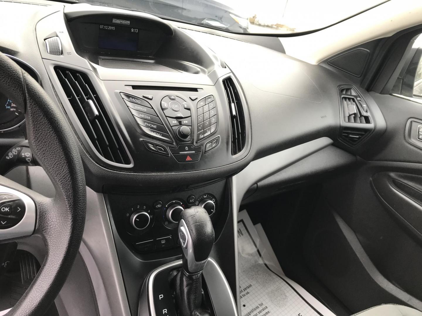 2014 Gray Ford Escape SE FWD (1FMCU0GX7EU) with an 1.6L L4 DOHC 16V engine, 6-Speed Automatic transmission, located at 577 Chester Pike, Prospect Park, PA, 19076, (610) 237-1015, 39.886154, -75.302338 - 2014 Ford Escape: Only 122k miles, great on gas, new PA inspection, SUPER CLEAN, runs LIKE NEW! This vehicle comes inspected and has been given a bumper to bumper safety check. It is very clean, reliable, and well maintained. We offer a unique pay plan that is known for being the easiest and fast - Photo#12