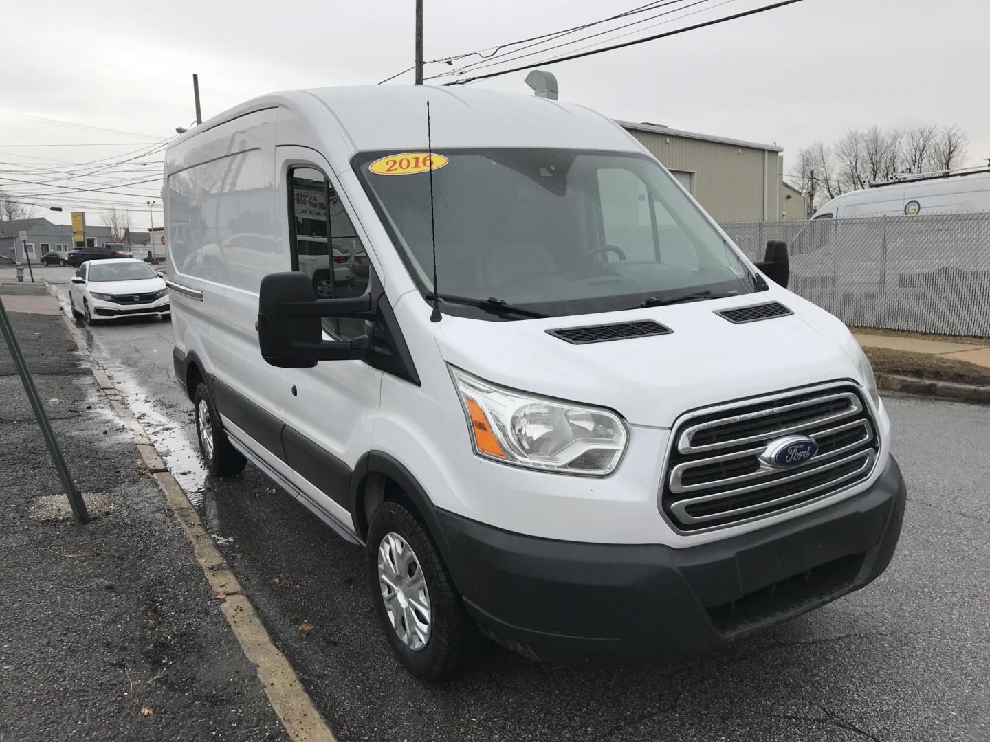 2016 White /Gray Ford Transit 250 Van Med. Roof w/Sliding Pass. 130-in. WB (1FTYR1CM9GK) with an 3.7L V6 DOHC 24V engine, 6A transmission, located at 577 Chester Pike, Prospect Park, PA, 19076, (610) 237-1015, 39.886154, -75.302338 - 2016 Ford Transit 250 Medium Roof: Has multiple pieces of shelving, backup camera, new PA inspection, FLEET MAINTAINED! This vehicle comes inspected and has been given a bumper to bumper safety check. It is very clean, reliable, and well maintained. We offer a unique pay plan that is known for be - Photo#3
