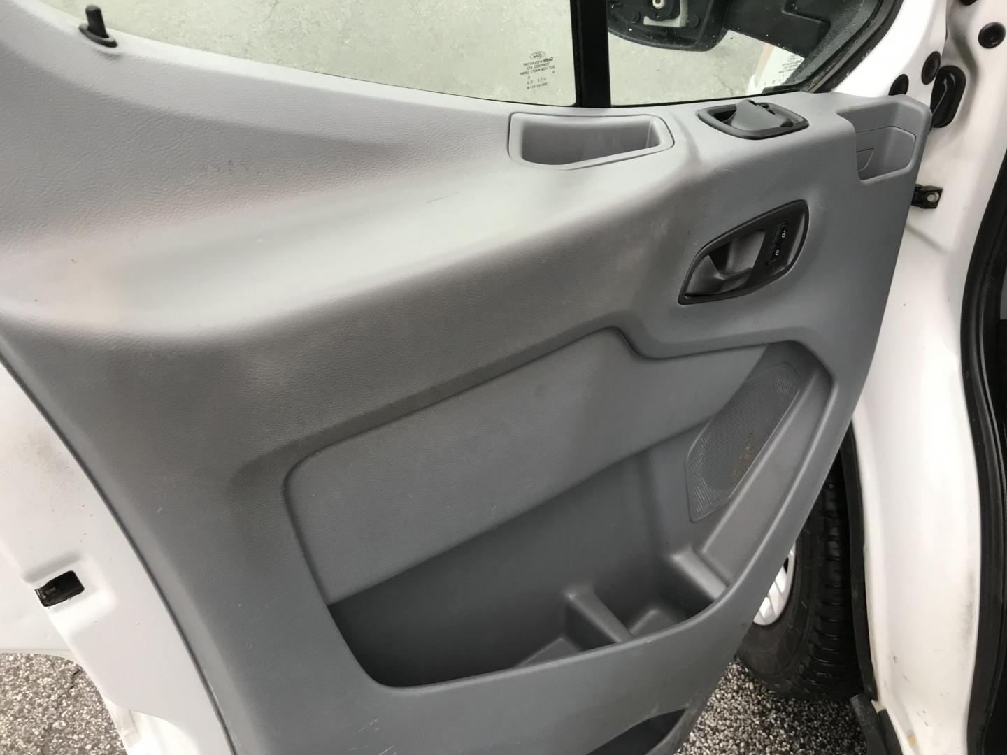 2016 White /Gray Ford Transit 250 Van Med. Roof w/Sliding Pass. 130-in. WB (1FTYR1CM9GK) with an 3.7L V6 DOHC 24V engine, 6A transmission, located at 577 Chester Pike, Prospect Park, PA, 19076, (610) 237-1015, 39.886154, -75.302338 - 2016 Ford Transit 250 Medium Roof: Has multiple pieces of shelving, backup camera, new PA inspection, FLEET MAINTAINED! This vehicle comes inspected and has been given a bumper to bumper safety check. It is very clean, reliable, and well maintained. We offer a unique pay plan that is known for be - Photo#8