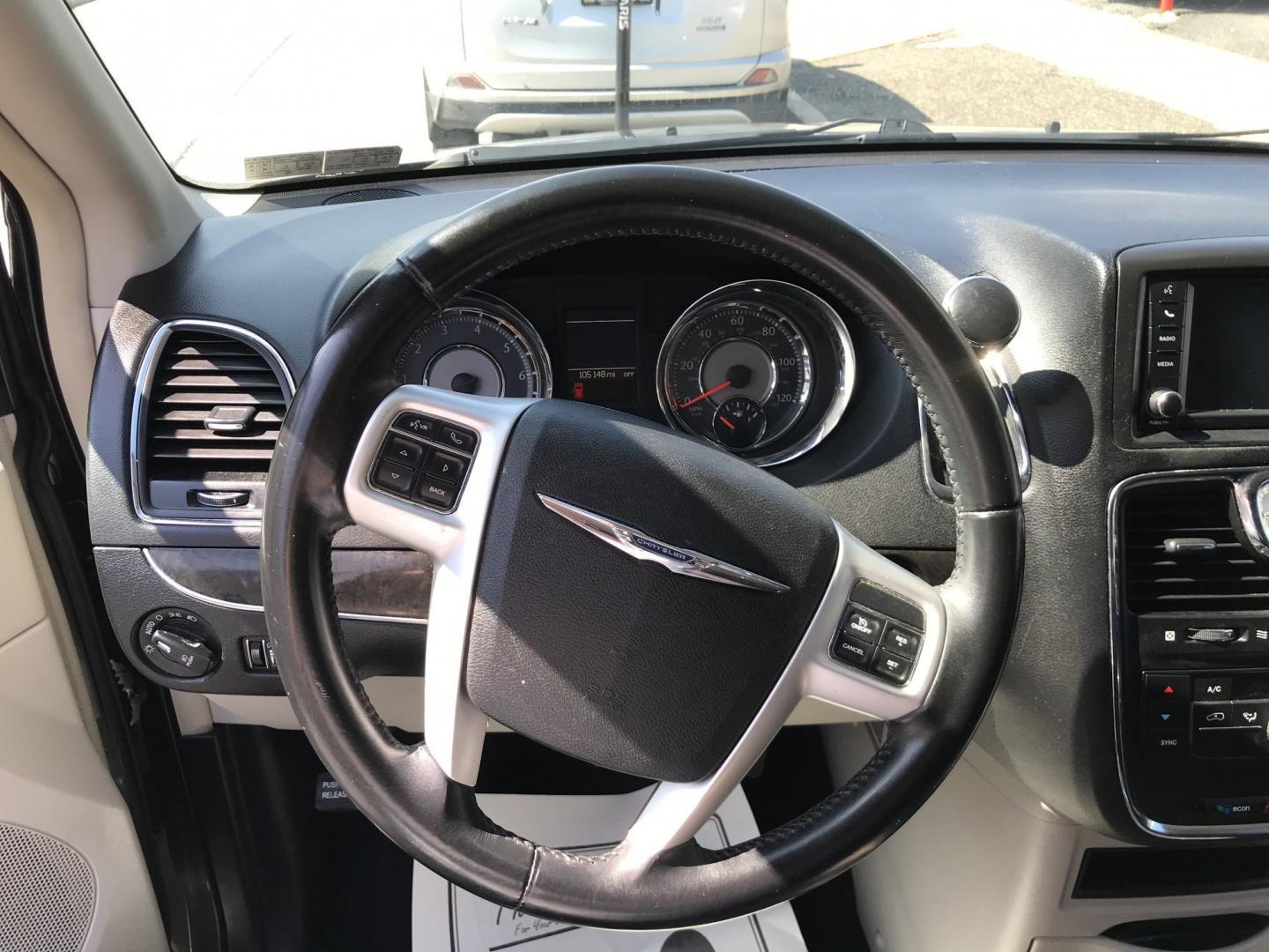 2016 Gray /Black Chrysler Town & Country Touring (2C4RC1BG3GR) with an 3.6L V6 DOHC 24V engine, 6A transmission, located at 577 Chester Pike, Prospect Park, PA, 19076, (610) 237-1015, 39.886154, -75.302338 - 2016 Chrylser Town & Country Touring 105k miles • DVD Player Example Financing: • $3,500 Down • $100 Weekly • $200 Bi-Weekly We finance our own vehicles. We do not obtain or review traditional consumer credit reports. Financing decisions are based on verified income, ability to repay,- Photo#11