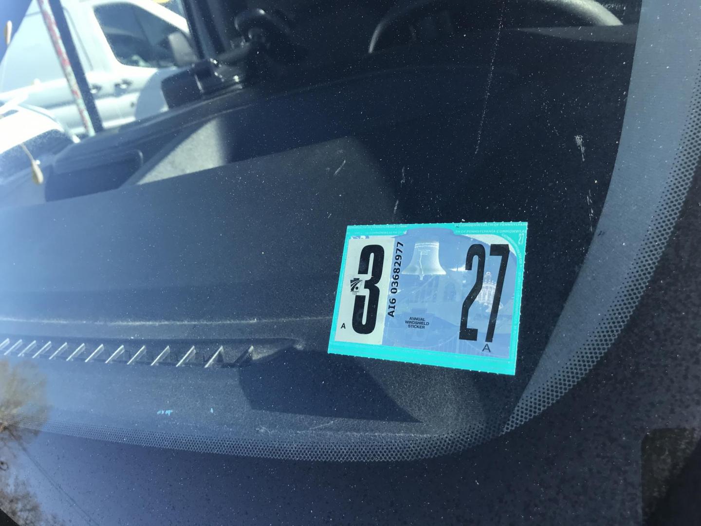 2020 White /Gray Ford Transit 350 (1FTBF4U85LK) with an 3.5 V6 engine, Automatic transmission, located at 577 Chester Pike, Prospect Park, PA, 19076, (610) 237-1015, 39.886154, -75.302338 - Photo#8