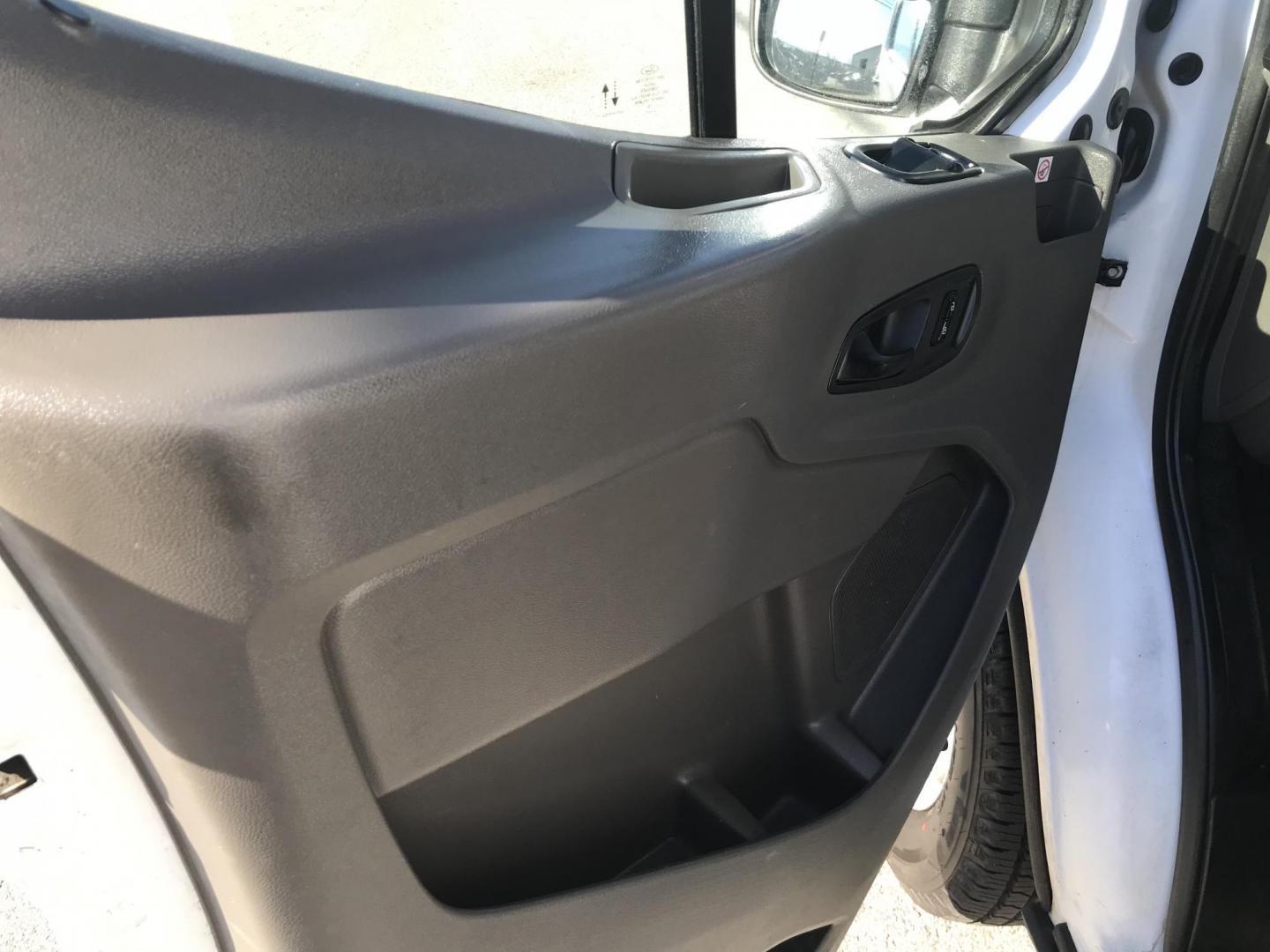 2020 White /Gray Ford Transit 350 (1FTBF4U85LK) with an 3.5 V6 engine, Automatic transmission, located at 577 Chester Pike, Prospect Park, PA, 19076, (610) 237-1015, 39.886154, -75.302338 - Photo#10