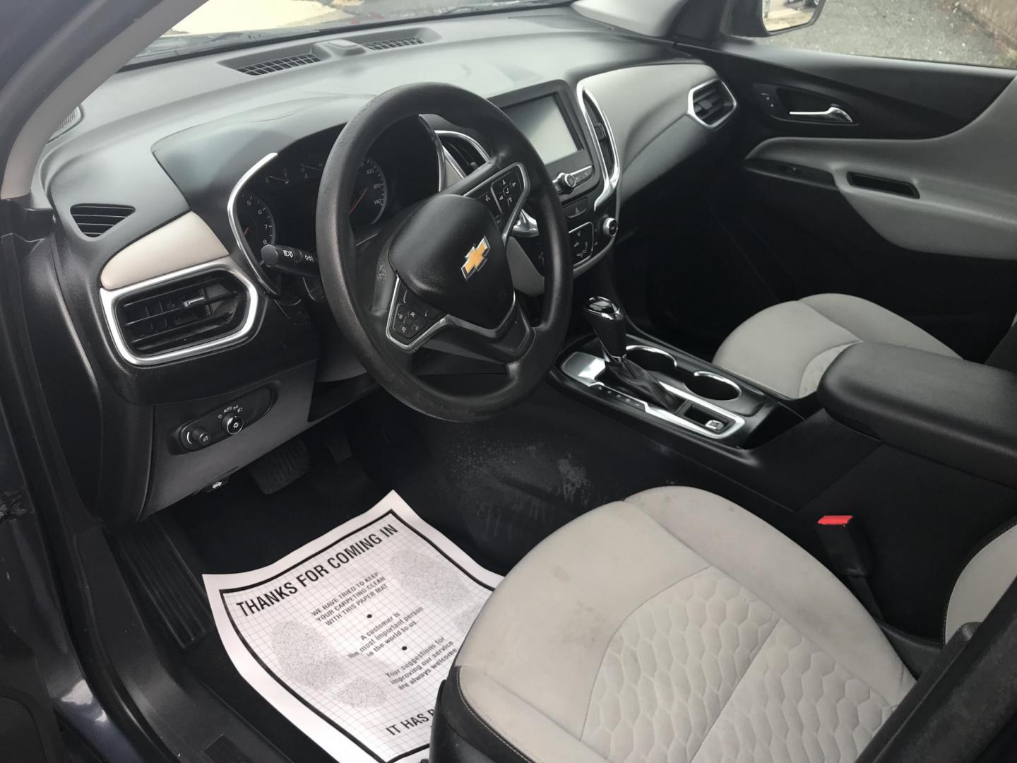 2018 Blue /Gray Chevrolet Equinox LS (3GNAXHEV2JS) with an 1.5L L4 DIR DOHC 16V TURBO engine, 6A transmission, located at 577 Chester Pike, Prospect Park, PA, 19076, (610) 237-1015, 39.886154, -75.302338 - 2018 Chevrolet Equinox LS: Backup camera, new PA inspection, SUPER CLEAN, runs LIKE NEW! This vehicle comes inspected and has been given a bumper to bumper safety check. It is very clean, reliable, and well maintained. We offer a unique pay plan that is known for being the easiest and fastest fin - Photo#7