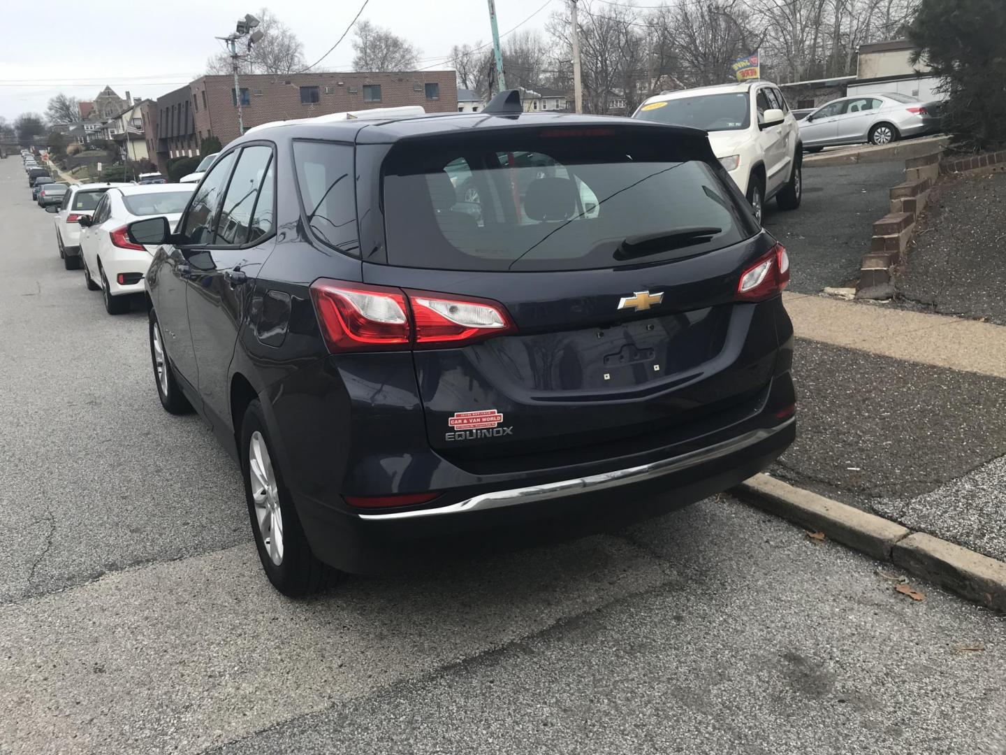 2018 Blue /Gray Chevrolet Equinox LS (3GNAXHEV2JS) with an 1.5L L4 DIR DOHC 16V TURBO engine, 6A transmission, located at 577 Chester Pike, Prospect Park, PA, 19076, (610) 237-1015, 39.886154, -75.302338 - 2018 Chevrolet Equinox LS: Backup camera, new PA inspection, SUPER CLEAN, runs LIKE NEW! This vehicle comes inspected and has been given a bumper to bumper safety check. It is very clean, reliable, and well maintained. We offer a unique pay plan that is known for being the easiest and fastest fin - Photo#5