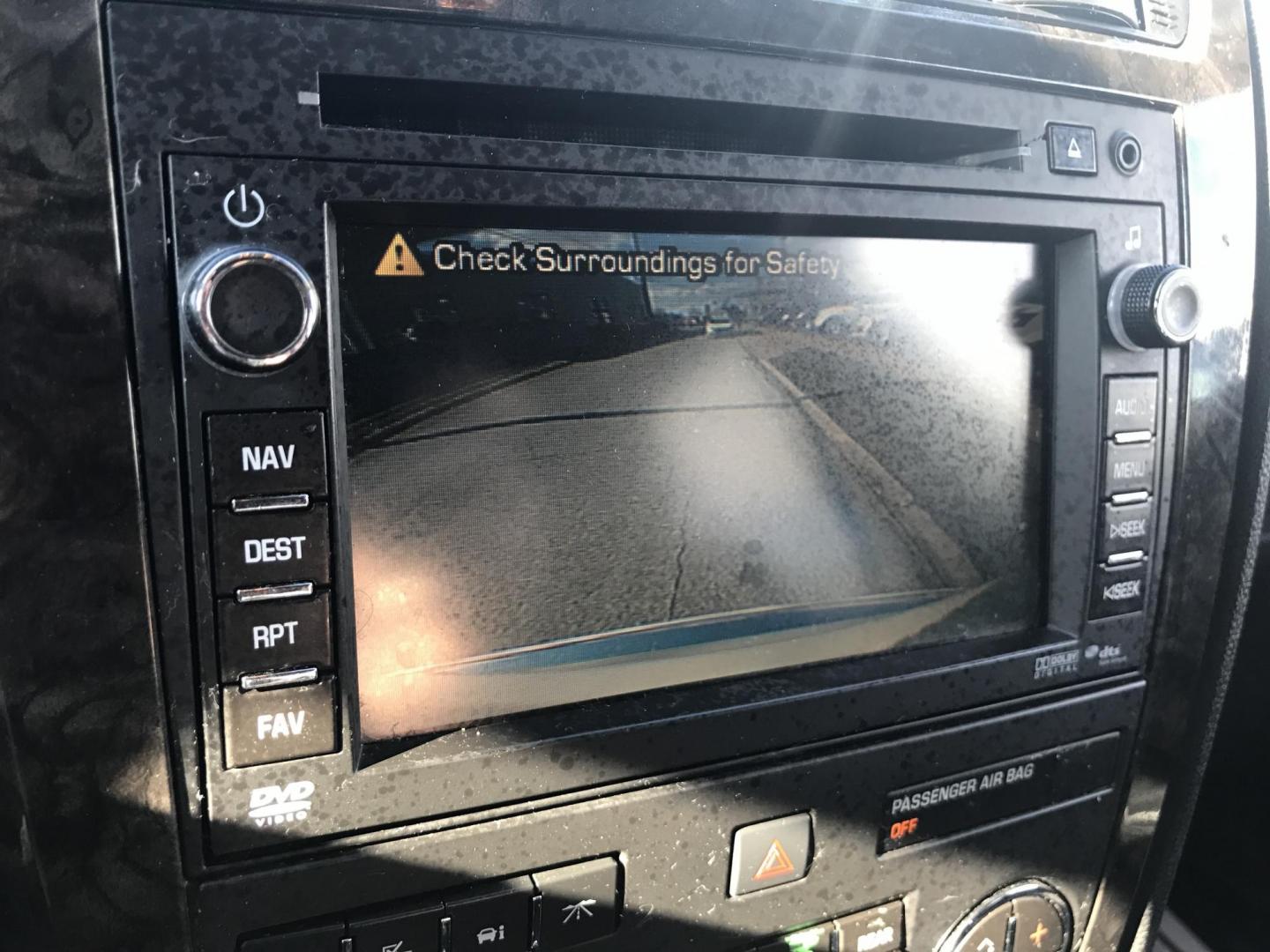 2012 White /Black GMC Acadia Denali AWD (1GKKVTED8CJ) with an 3.6L V6 DOHC 24V engine, 6-Speed Automatic transmission, located at 577 Chester Pike, Prospect Park, PA, 19076, (610) 237-1015, 39.886154, -75.302338 - 2012 GMC Acadia Denali: AWD, 3rd row seating, sunroofs, DVD player, navigation system, SUPER CLEAN, runs LIKE NEW! This vehicle comes inspected and has been given a bumper to bumper safety check. It is very clean, reliable, and well maintained. We offer a unique pay plan that is known for being t - Photo#17