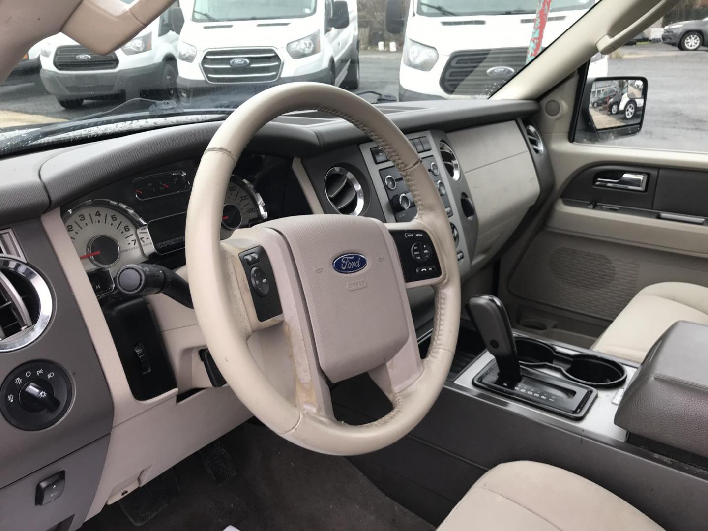 2014 Black /Beige Ford Expedition XLT 4WD (1FMJU1J53EE) with an 5.4L V8 SOHC 16V FFV engine, 6-Speed Automatic transmission, located at 577 Chester Pike, Prospect Park, PA, 19076, (610) 237-1015, 39.886154, -75.302338 - 2014 Ford Expedition XLT: 3rd row seating, 4x4, sunroof, new PA inspection, SUPER CLEAN, runs LIKE NEW! This vehicle comes inspected and has been given a bumper to bumper safety check. It is very clean, reliable, and well maintained. We offer a unique pay plan that is known for being the easiest - Photo#11