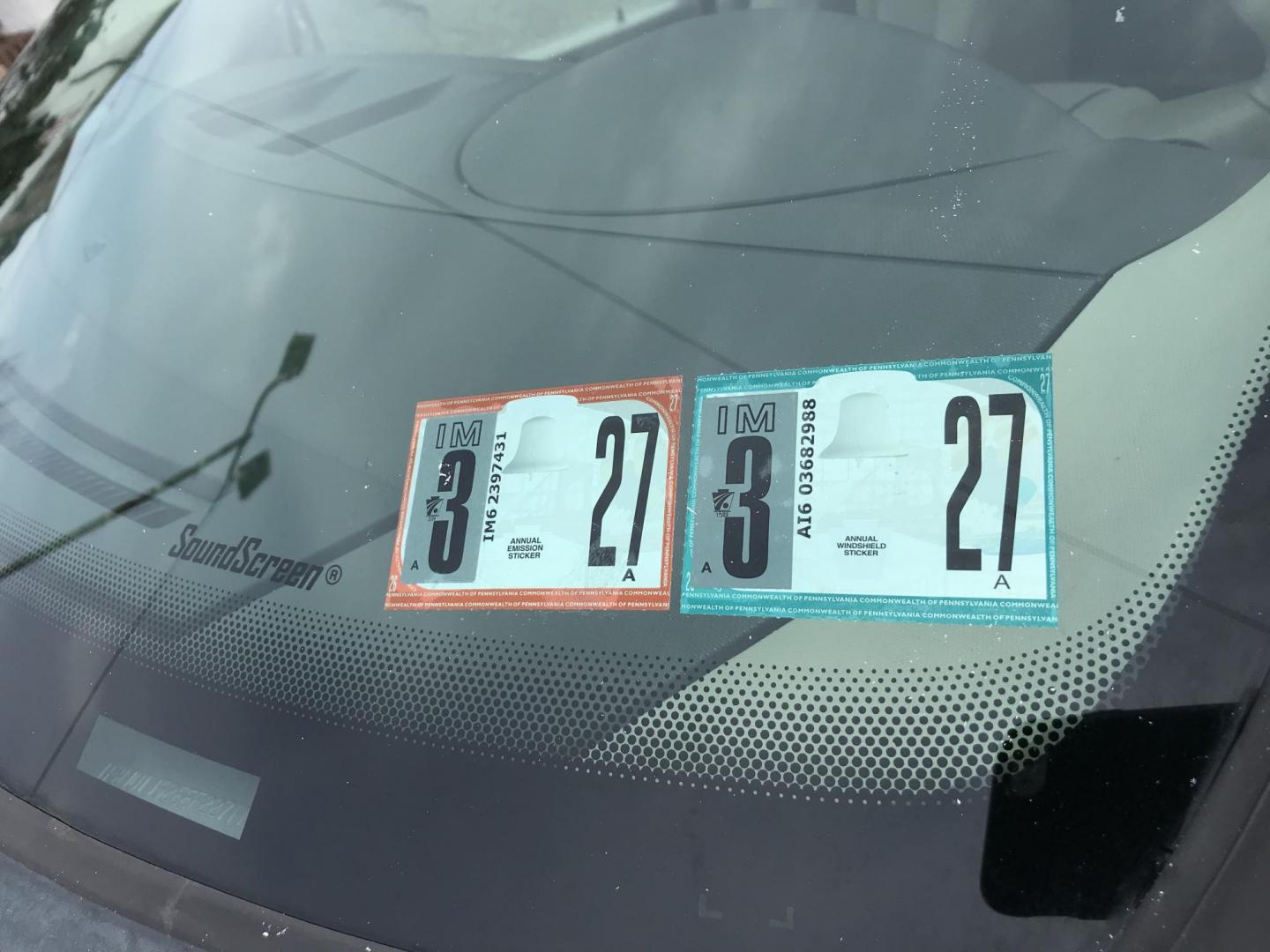 2014 Gray /Beige Ford Expedition XLT 4WD (1FMJU1J52EE) with an 5.4L V8 SOHC 16V FFV engine, 6-Speed Automatic transmission, located at 577 Chester Pike, Prospect Park, PA, 19076, (610) 237-1015, 39.886154, -75.302338 - Photo#7