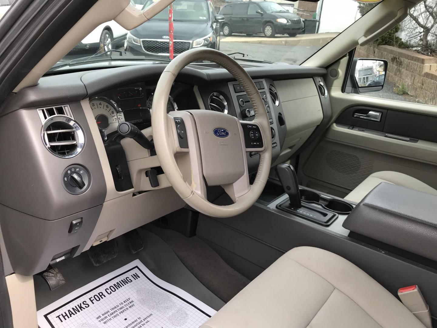 2014 Gray /Beige Ford Expedition XLT 4WD (1FMJU1J52EE) with an 5.4L V8 SOHC 16V FFV engine, 6-Speed Automatic transmission, located at 577 Chester Pike, Prospect Park, PA, 19076, (610) 237-1015, 39.886154, -75.302338 - Photo#11