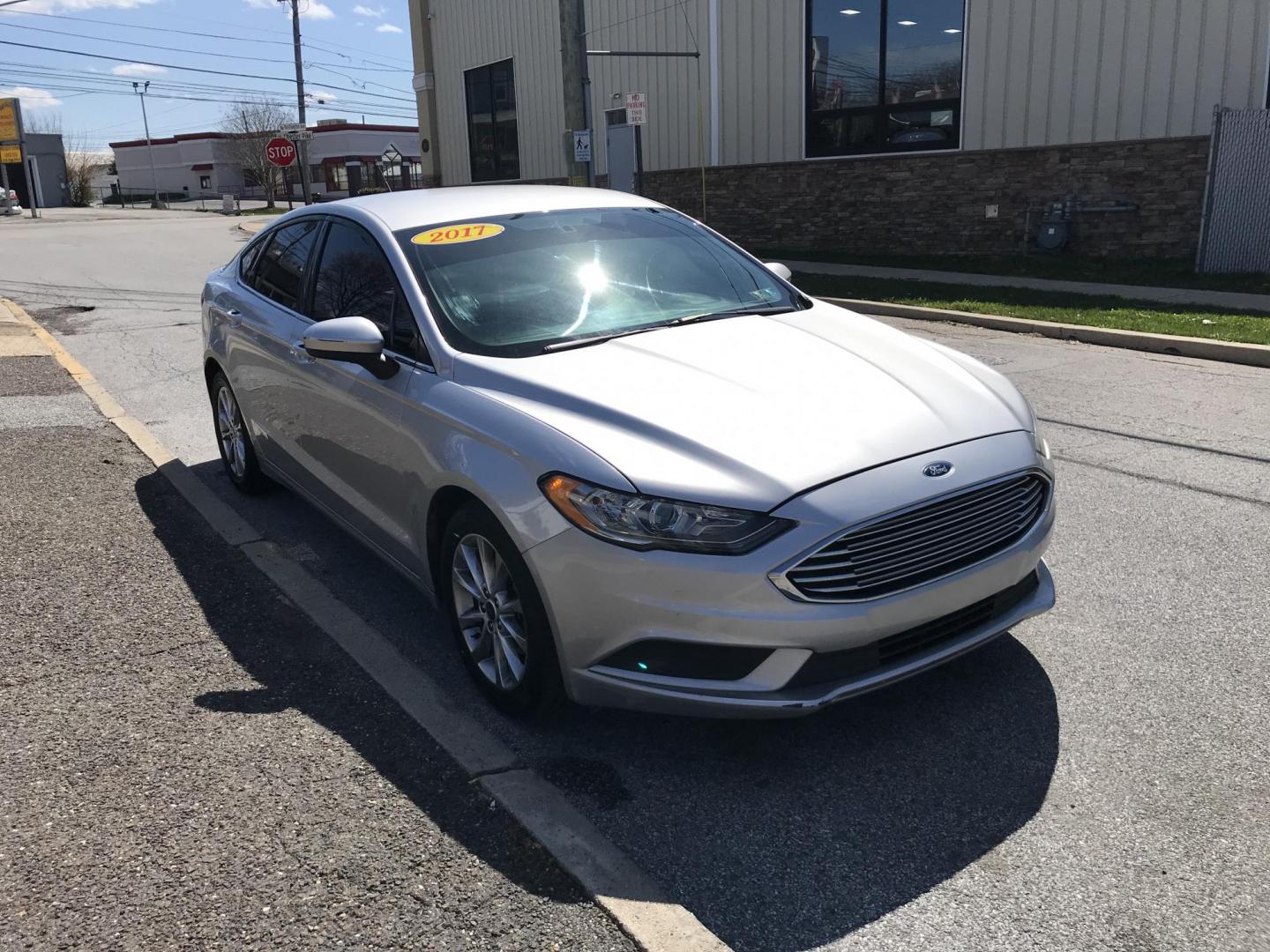 2017 Silver /Gray Ford Fusion SE (3FA6P0H75HR) with an 2.5L L4 DOHC 16V engine, 6A transmission, located at 577 Chester Pike, Prospect Park, PA, 19076, (610) 237-1015, 39.886154, -75.302338 - 2017 Ford Fusion SE: Backup camera, new PA inspection, great on gas, runs LIKE NEW! This vehicle comes inspected and has been given a bumper to bumper safety check. It is very clean, reliable, and well maintained. We offer a unique pay plan that is known for being the easiest and fastest financin - Photo#3