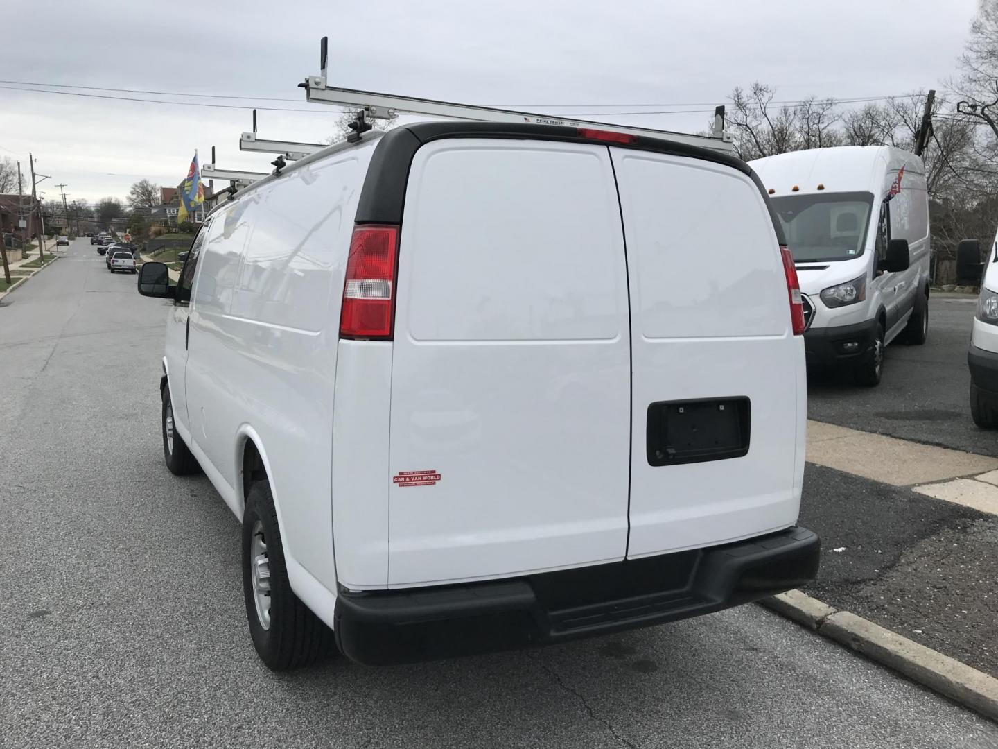 2020 White /Gray Chevrolet Express 2500 Cargo (1GCWGAFP4L1) with an 4.3L V6 engine, 6A transmission, located at 577 Chester Pike, Prospect Park, PA, 19076, (610) 237-1015, 39.886154, -75.302338 - 2020 Chevy Express 2500: Ladder racks, shelving, partition, no side or rear windows, new PA inspection, FLEET MAINTAINED! This vehicle comes inspected and has been given a bumper to bumper safety check. It is very clean, reliable, and well maintained. We offer a unique pay plan that is known for - Photo#5