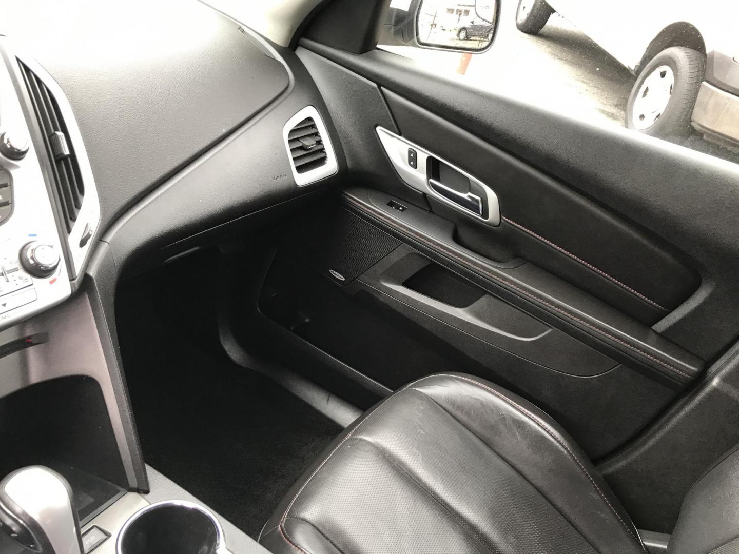 2013 Gold /Black GMC Terrain SLT1 (2GKALUEKXD6) with an 2.4L L4 DOHC 16V FFV engine, 6-Speed Automatic transmission, located at 577 Chester Pike, Prospect Park, PA, 19076, (610) 237-1015, 39.886154, -75.302338 - 2013 GMC Terrain SLT: Only 116k miles, backup camera, new PA inspection, great on gas, SUPER CLEAN, runs LIKE NEW! This vehicle comes inspected and has been given a bumper to bumper safety check. It is very clean, reliable, and well maintained. We offer a unique pay plan that is known for being t - Photo#15