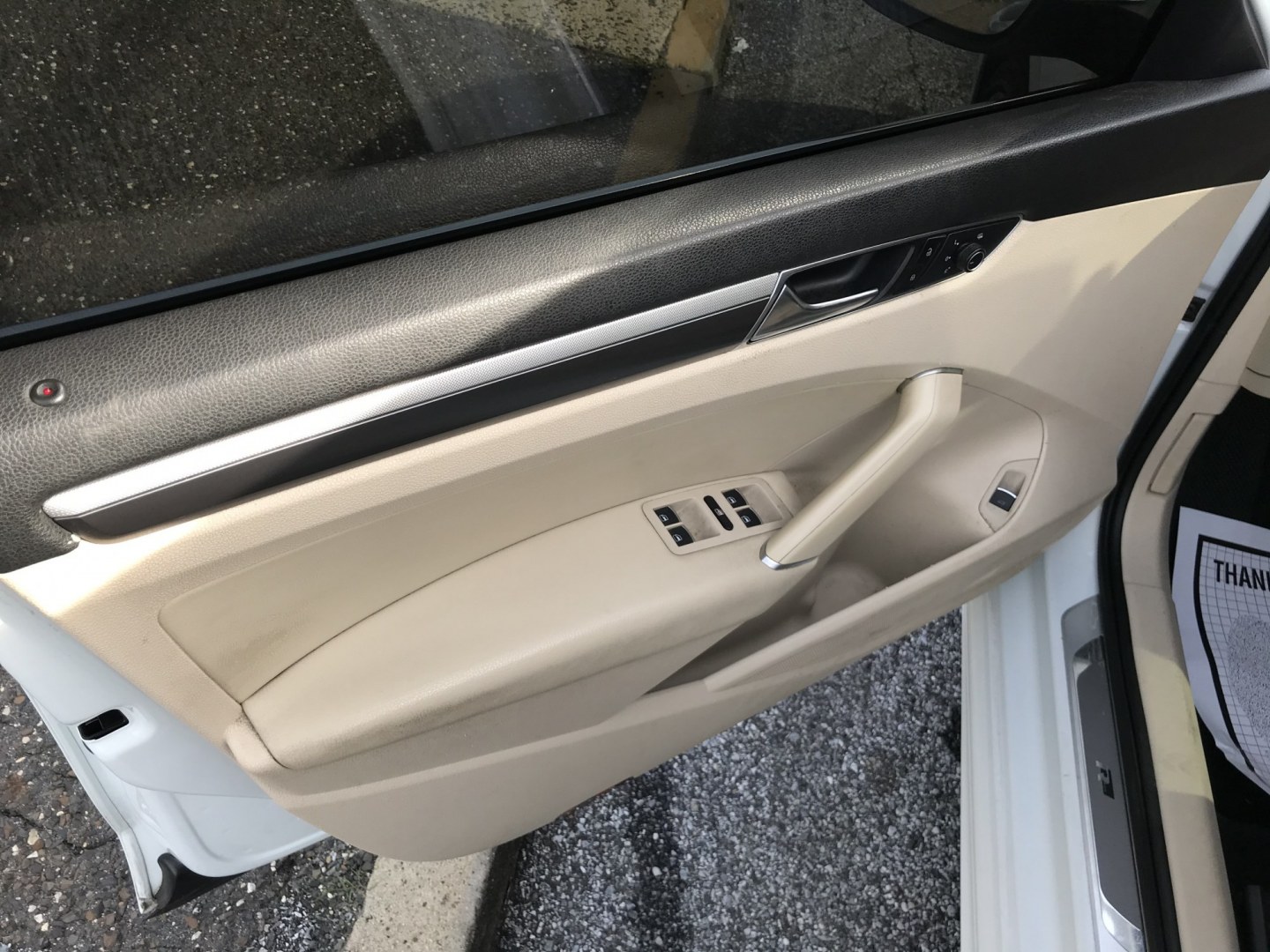 2017 White /Tan Volkswagen Passat R-Line (1VWDT7A34HC) with an 1.8L L4 Gas engine, 6A transmission, located at 577 Chester Pike, Prospect Park, PA, 19076, (610) 237-1015, 39.886154, -75.302338 - 2017 Volkswagen Passat: Screen radio w/ backup camera, great on gas, new PA inspection, SUPER CLEAN, runs LIKE NEW! This vehicle comes inspected and has been given a bumper to bumper safety check. It is very clean, reliable, and well maintained. We offer a unique pay plan that is known for being- Photo#7