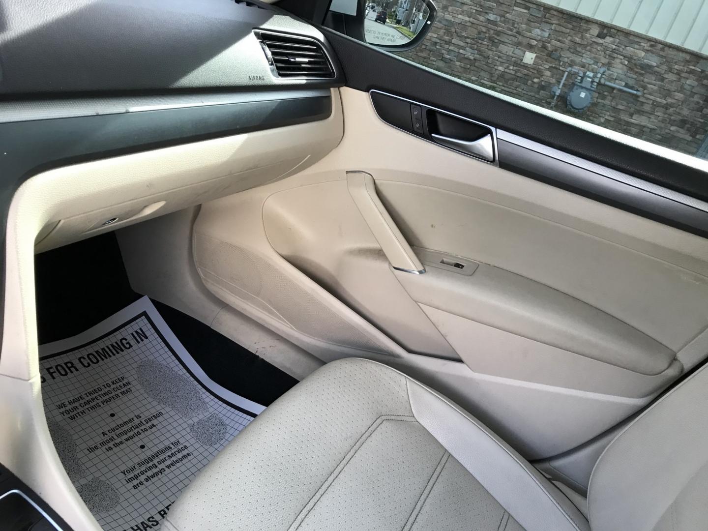 2017 White /Tan Volkswagen Passat R-Line (1VWDT7A34HC) with an 1.8L L4 Gas engine, 6A transmission, located at 577 Chester Pike, Prospect Park, PA, 19076, (610) 237-1015, 39.886154, -75.302338 - 2017 Volkswagen Passat: Screen radio w/ backup camera, great on gas, new PA inspection, SUPER CLEAN, runs LIKE NEW! This vehicle comes inspected and has been given a bumper to bumper safety check. It is very clean, reliable, and well maintained. We offer a unique pay plan that is known for being- Photo#13