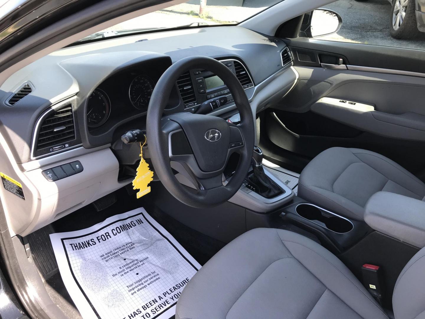 2017 Black /Gray Hyundai Elantra SE 6AT (KMHD74LF6HU) with an 1.8L L4 DOHC 16V engine, 6A transmission, located at 577 Chester Pike, Prospect Park, PA, 19076, (610) 237-1015, 39.886154, -75.302338 - 2017 Hyundai Elantra: Only 95k miles, great on gas, new PA inspection, SUPER CLEAN, runs LIKE NEW! This vehicle comes inspected and has been given a bumper to bumper safety check. It is very clean, reliable, and well maintained. We offer a unique pay plan that is known for being the easiest and f - Photo#10