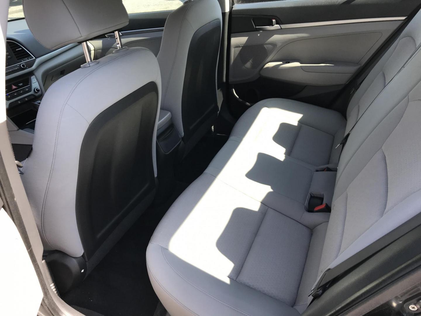 2017 Black /Gray Hyundai Elantra SE 6AT (KMHD74LF6HU) with an 1.8L L4 DOHC 16V engine, 6A transmission, located at 577 Chester Pike, Prospect Park, PA, 19076, (610) 237-1015, 39.886154, -75.302338 - 2017 Hyundai Elantra: Only 95k miles, great on gas, new PA inspection, SUPER CLEAN, runs LIKE NEW! This vehicle comes inspected and has been given a bumper to bumper safety check. It is very clean, reliable, and well maintained. We offer a unique pay plan that is known for being the easiest and f - Photo#15