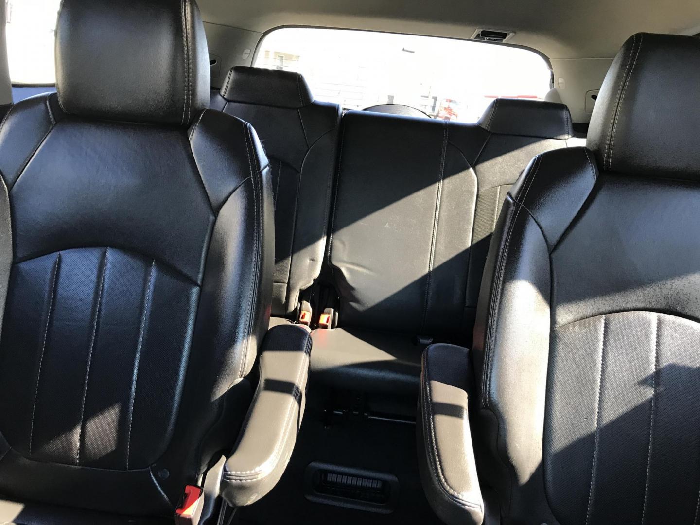 2017 Blue /Black Buick Enclave Leather AWD (5GAKVBKD4HJ) with an 3.6L V6 DOHC 24V engine, 6A transmission, located at 577 Chester Pike, Prospect Park, PA, 19076, (610) 237-1015, 39.886154, -75.302338 - Photo#19