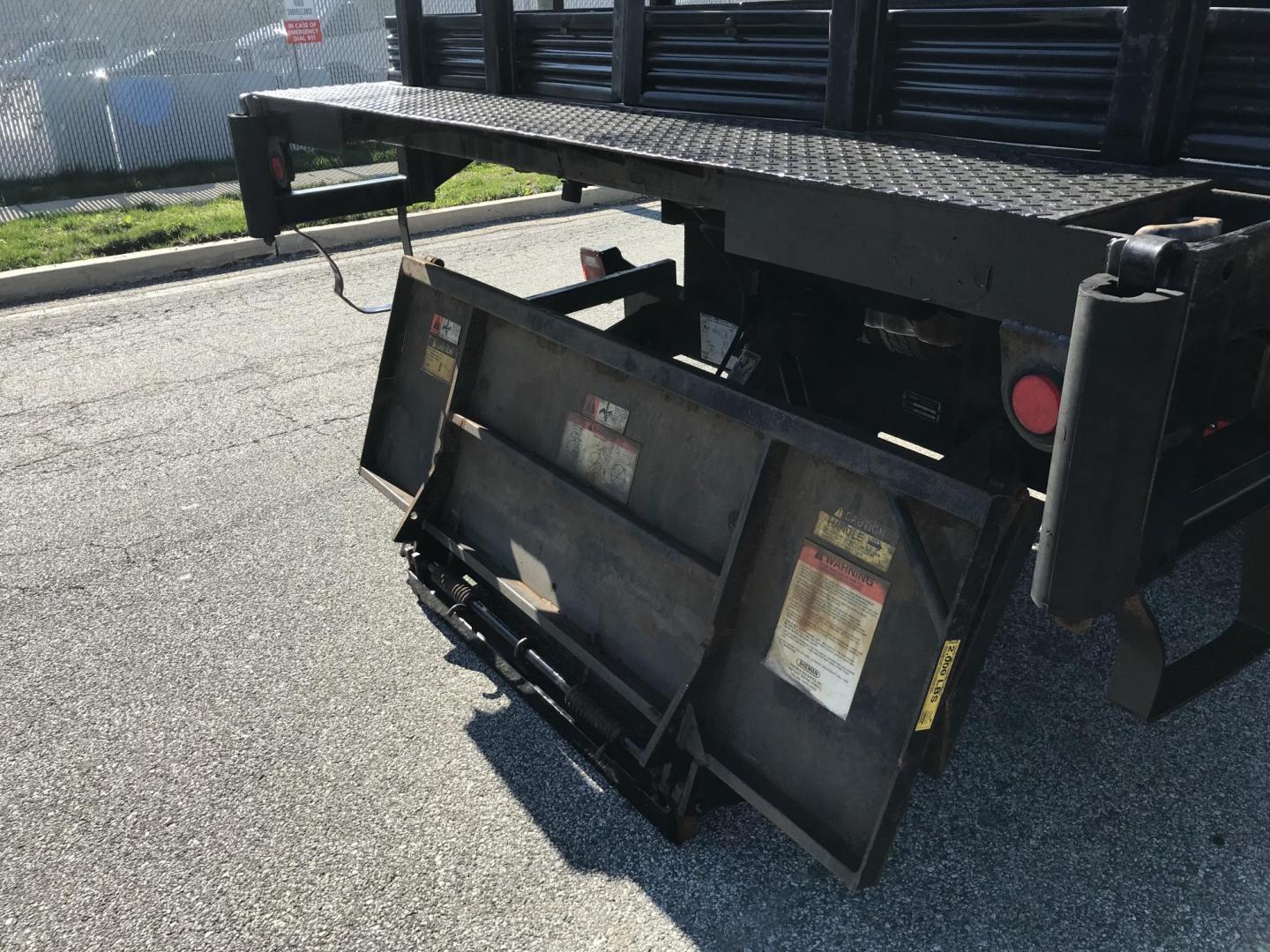 2011 White /Gray Ford F-450 SD Regular Cab DRW 2WD (1FDUF4GY7BE) with an 6.8L V10 SOHC 30V engine, Automatic transmission, located at 577 Chester Pike, Prospect Park, PA, 19076, (610) 237-1015, 39.886154, -75.302338 - 2011 Ford F450: Stake body bed, 8 feet wide 17 feet long cargo area, dually, power lift gate, SUPER CLEAN, runs LIKE NEW! - Photo#14