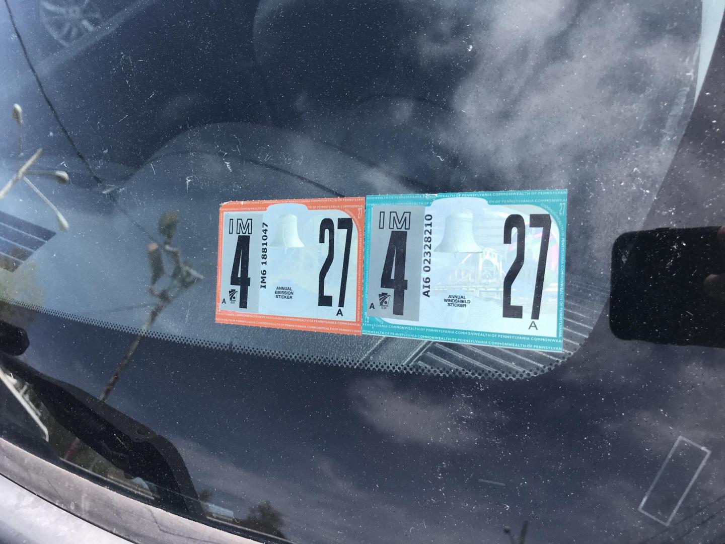 2012 Silver /Gray Jeep Liberty Sport 4WD (1C4PJMAKXCW) with an 3.7L V6 SOHC 12V engine, 4-Speed Automatic transmission, located at 577 Chester Pike, Prospect Park, PA, 19076, (610) 237-1015, 39.886154, -75.302338 - 2012 Jeep Liberty: Only 134k miles, 4x4, screen radio, new PA inspection, SUPER CLEAN, runs LIKE NEW! This vehicle comes inspected and has been given a bumper to bumper safety check. It is very clean, reliable, and well maintained. We offer a unique pay plan that is known for being the easiest an - Photo#6