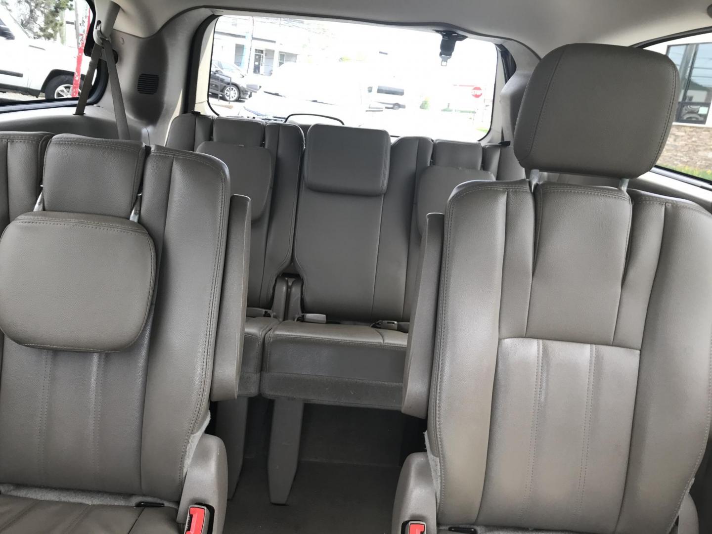 2016 Black /Tan Chrysler Town & Country Touring (2C4RC1BG5GR) with an 3.6L V6 DOHC 24V engine, 6A transmission, located at 577 Chester Pike, Prospect Park, PA, 19076, (610) 237-1015, 39.886154, -75.302338 - 2016 Chrysler Town & Country Touring: DVD player, stow and go seating, new PA inspection, SUPER CLEAN, runs LIKE NEW! This vehicle comes inspected and has been given a bumper to bumper safety check. It is very clean, reliable, and well maintained. We offer a unique pay plan that is known for bein - Photo#15