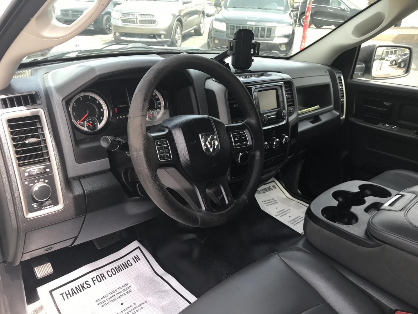 2016 White /Gray RAM 1500 Tradesman Quad Cab (1C6RR6FG2GS) with an 3.6L V6 DOHC 24V FFV engine, 6A transmission, located at 577 Chester Pike, Prospect Park, PA, 19076, (610) 237-1015, 39.886154, -75.302338 - 2016 Ram 1500 Tradesman: Quad Cab, backup camera, trailer hitch, new PA inspection, FLEET MAINTAINED, runs LIKE NEW! This vehicle comes inspected and has been given a bumper to bumper safety check. It is very clean, reliable, and well maintained. We offer a unique pay plan that is known for being - Photo#11