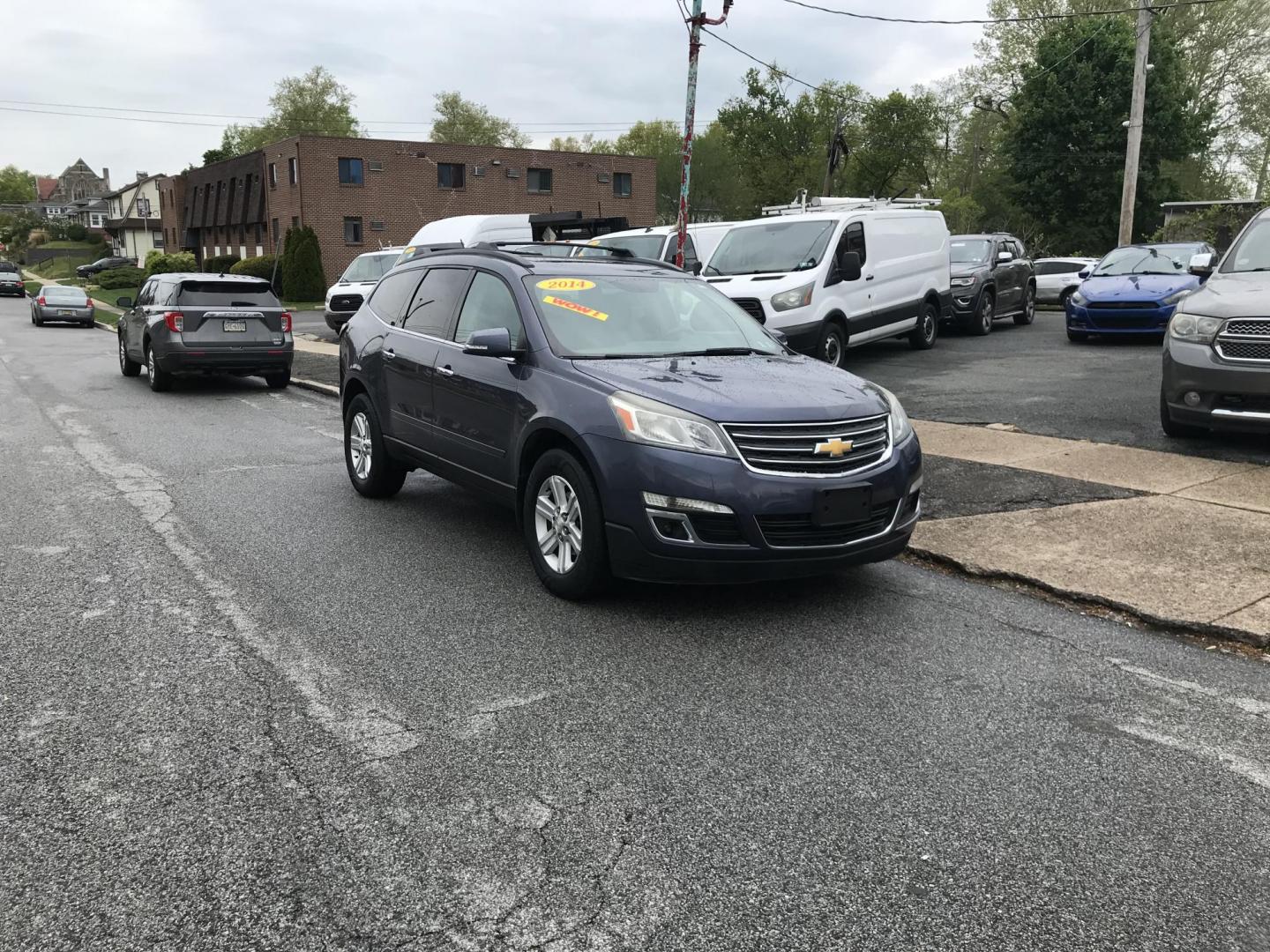 2014 Silver /Gray Chevrolet Traverse 2LT AWD (1GNKVHKD4EJ) with an 3.6L V6 DOHC 24V engine, 6-Speed Automatic transmission, located at 577 Chester Pike, Prospect Park, PA, 19076, (610) 237-1015, 39.886154, -75.302338 - 2014 Chevy Traverse LT: AWD, dual sunroofs, 3rd row, new PA inspection, SUPER CLEAN, runs LIKE NEW! This vehicle comes inspected and has been given a bumper to bumper safety check. It is very clean, reliable, and well maintained. We offer a unique pay plan that is known for being the easiest and - Photo#1