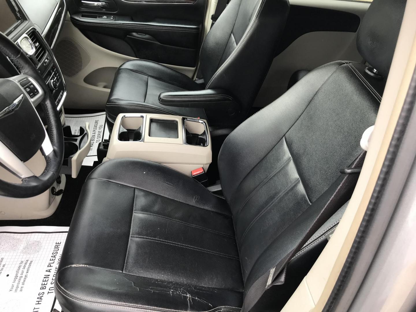 2016 Silver /Tan Chrysler Town & Country Touring (2C4RC1BG1GR) with an 3.6L V6 DOHC 24V engine, 6A transmission, located at 577 Chester Pike, Prospect Park, PA, 19076, (610) 237-1015, 39.886154, -75.302338 - 2016 Chrysler Town & Country Touring: DVD player, backup camera, stow and go seating, new PA inspection, SUPER CLEAN, runs LIKE NEW! This vehicle comes inspected and has been given a bumper to bumper safety check. It is very clean, reliable, and well maintained. We offer a unique pay plan that is - Photo#9