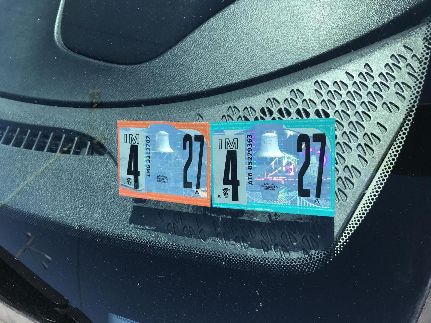 2013 Blue /Black Dodge Dart SXT (1C3CDFBA4DD) with an 2.0L L4 DOHC 16V TURBO engine, Automatic transmission, located at 577 Chester Pike, Prospect Park, PA, 19076, (610) 237-1015, 39.886154, -75.302338 - 2013 Dodge Dart SXT: Only 110k miles, sunroof, backup camera, new PA inspection, SUPER CLEAN, runs LIKE NEW! This vehicle comes inspected and has been given a bumper to bumper safety check. It is very clean, reliable, and well maintained. We offer a unique pay plan that is known for being the eas - Photo#7