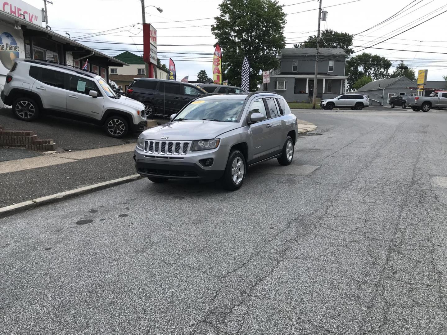 2016 Silver /Gray Jeep Compass Latitude FWD (1C4NJCEB1GD) with an 2.4L L4 DOHC 16V engine, CVT transmission, located at 577 Chester Pike, Prospect Park, PA, 19076, (610) 237-1015, 39.886154, -75.302338 - 2016 Jeep Compass 106k Miles • New PA Inspection. Example Financing: • $2,500 Down • $100 Weekly • $200 Bi-Weekly We finance our own vehicles. We do not obtain or review traditional consumer credit reports. Financing decisions are based on verified income, ability to repay, and our in-- Photo#1