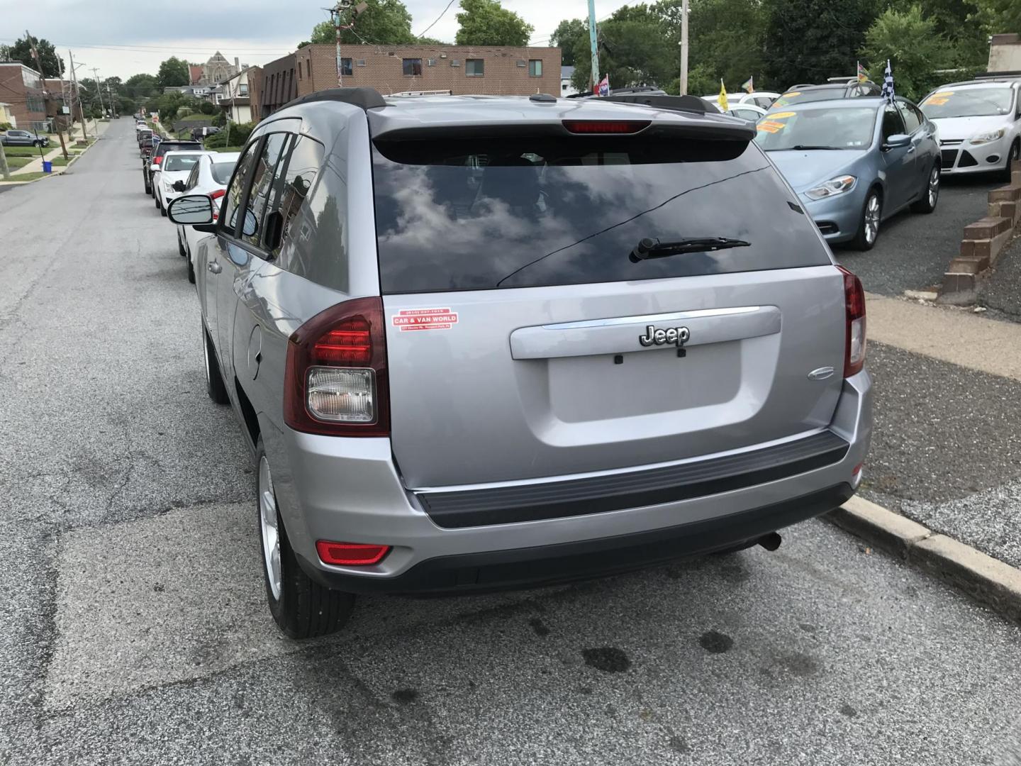 2016 Silver /Gray Jeep Compass Latitude FWD (1C4NJCEB1GD) with an 2.4L L4 DOHC 16V engine, CVT transmission, located at 577 Chester Pike, Prospect Park, PA, 19076, (610) 237-1015, 39.886154, -75.302338 - 2016 Jeep Compass 106k Miles • New PA Inspection. Example Financing: • $2,500 Down • $100 Weekly • $200 Bi-Weekly We finance our own vehicles. We do not obtain or review traditional consumer credit reports. Financing decisions are based on verified income, ability to repay, and our in-- Photo#5
