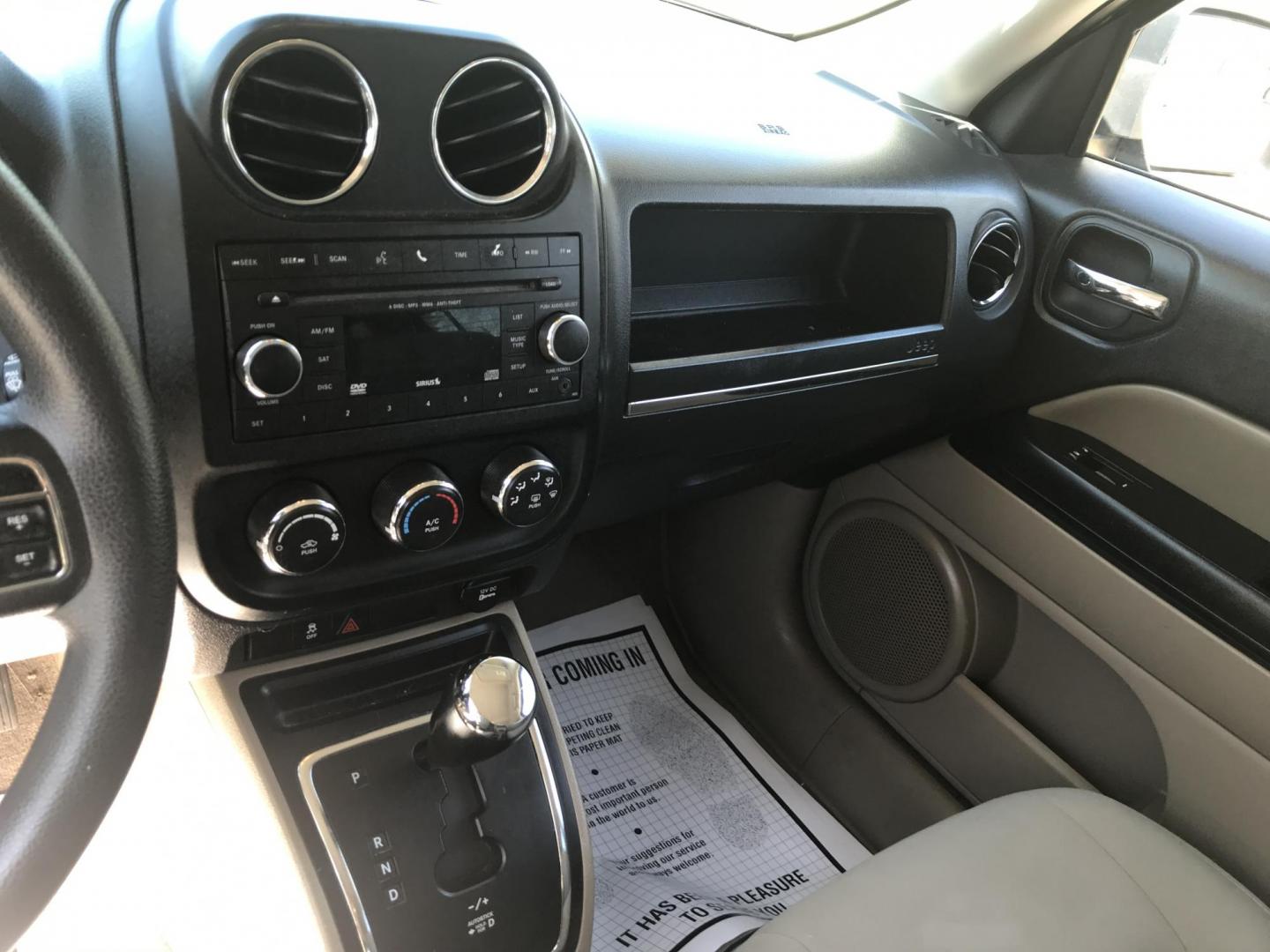 2014 Silver /Beige Jeep Patriot Sport 4WD (1C4NJRBBXED) with an 2.4L L4 DOHC 16V engine, Automatic transmission, located at 577 Chester Pike, Prospect Park, PA, 19076, (610) 237-1015, 39.886154, -75.302338 - 2014 Jeep Patriot: New PA inspection, great on gas, SUPER CLEAN, runs LIKE NEW! This vehicle comes inspected and has been given a bumper to bumper safety check. It is very clean, reliable, and well maintained. We offer a unique pay plan that is known for being the easiest and fastest financing op - Photo#12