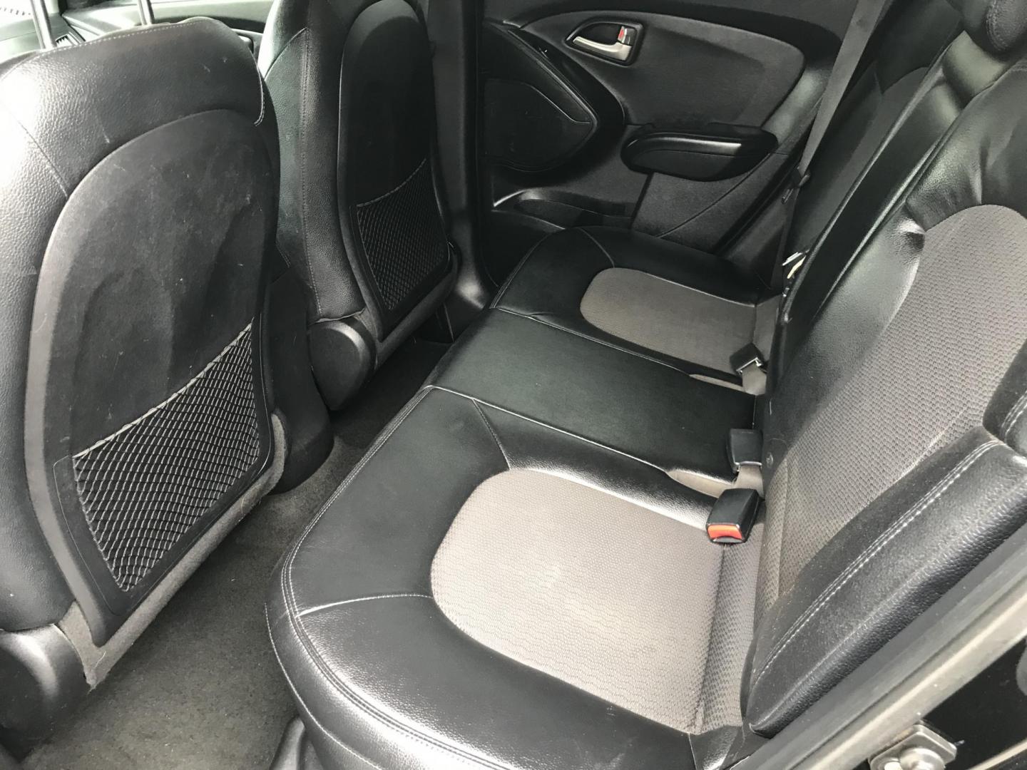 2012 Black /Gray Hyundai Tucson Limited (KM8JU3AC3CU) with an 2.4L L4 DOHC 16V engine, 6-Speed Automatic transmission, located at 577 Chester Pike, Prospect Park, PA, 19076, (610) 237-1015, 39.886154, -75.302338 - 2012 Hyundai Tucson LIMITED: Only 111k miles, new PA inspection, great on gas, SUPER CLEAN, runs LIKE NEW! This vehicle comes inspected and has been given a bumper to bumper safety check. It is very clean, reliable, and well maintained. We offer a unique pay plan that is known for being the easie - Photo#13