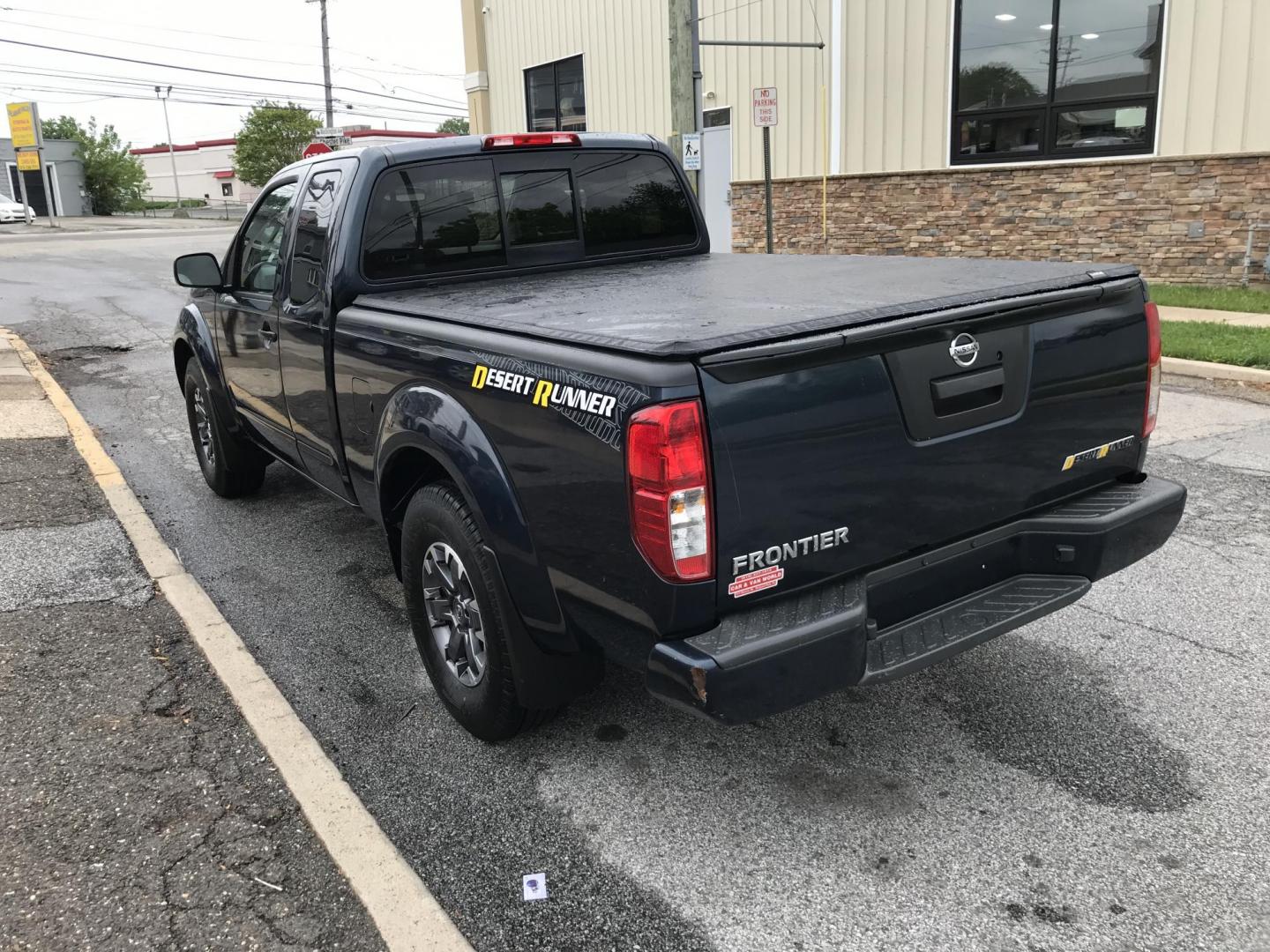 2017 Blue /Gray Nissan Frontier SV King Cab 5AT 2WD (1N6AD0CU2HN) with an 4.0L V6 DOHC 24V engine, 5A transmission, located at 577 Chester Pike, Prospect Park, PA, 19076, (610) 237-1015, 39.886154, -75.302338 - 2017 Nissan Frontier Desert Runner: Extended Cab, new PA inspection, bed cover, SUPER CLEAN, runs LIKE NEW! This vehicle comes inspected and has been given a bumper to bumper safety check. It is very clean, reliable, and well maintained. We offer a unique pay plan that is known for being the easi - Photo#5