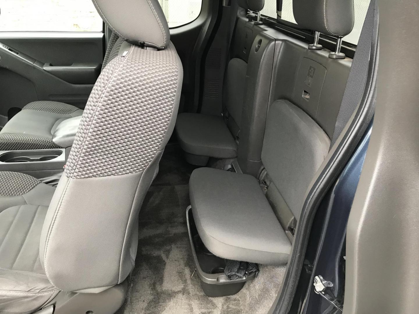 2017 Blue /Gray Nissan Frontier SV King Cab 5AT 2WD (1N6AD0CU2HN) with an 4.0L V6 DOHC 24V engine, 5A transmission, located at 577 Chester Pike, Prospect Park, PA, 19076, (610) 237-1015, 39.886154, -75.302338 - 2017 Nissan Frontier Desert Runner: Extended Cab, new PA inspection, bed cover, SUPER CLEAN, runs LIKE NEW! This vehicle comes inspected and has been given a bumper to bumper safety check. It is very clean, reliable, and well maintained. We offer a unique pay plan that is known for being the easi - Photo#16