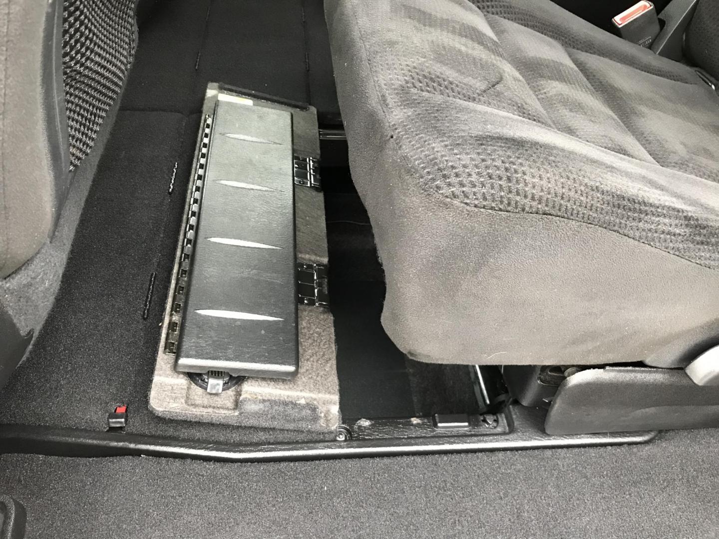 2016 Gray /Gray Dodge Grand Caravan SXT (2C4RDGCG4GR) with an 3.6L V6 DOHC 24V engine, 6A transmission, located at 577 Chester Pike, Prospect Park, PA, 19076, (610) 237-1015, 39.886154, -75.302338 - 2016 Dodge Grand Caravan SXT: Only 102k miles, stow and go seating, great for families, SUPER CLEAN, runs LIKE NEW! This vehicle comes inspected and has been given a bumper to bumper safety check. It is very clean, reliable, and well maintained. We offer a unique pay plan that is known for being - Photo#18