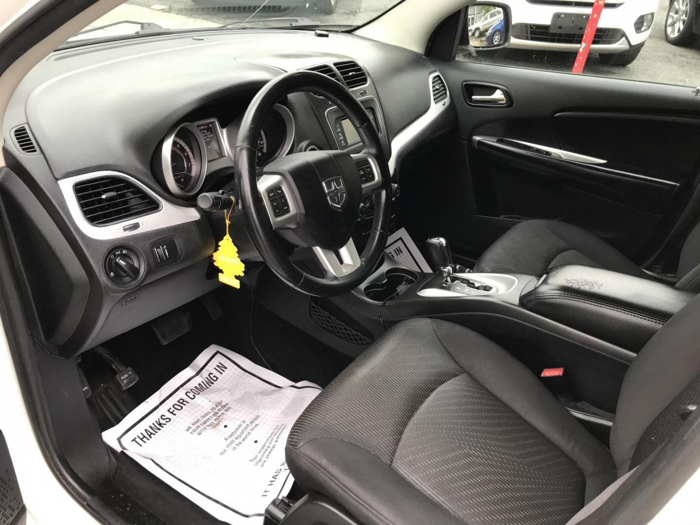2013 White /Gray Dodge Journey SE (3C4PDCAB5DT) with an 2.4L L4 DOHC 16V engine, 4-Speed Automatic transmission, located at 577 Chester Pike, Prospect Park, PA, 19076, (610) 237-1015, 39.886154, -75.302338 - 2013 Dodge Journey: Only 114k miles, 3rd row seating, new PA inspection, RUNS LIKE NEW! This vehicle comes inspected and has been given a bumper to bumper safety check. It is very clean, reliable, and well maintained. We offer a unique pay plan that is known for being the easiest and fastest fina - Photo#6