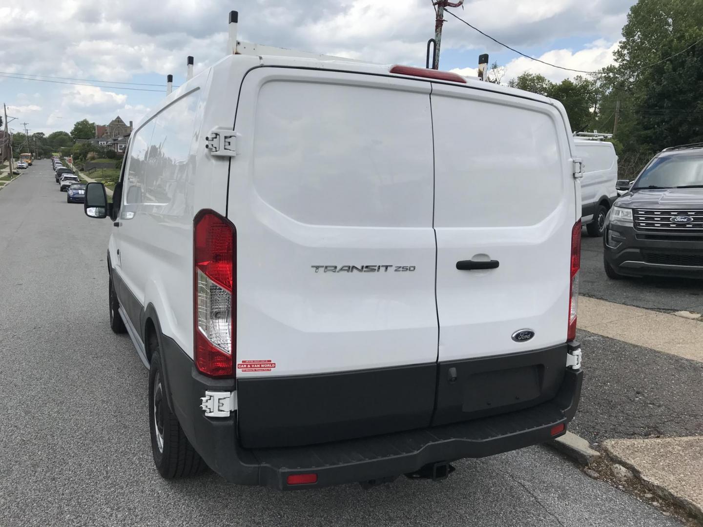 2017 White /Gray Ford Transit 250 Van Low Roof w/Sliding Pass. 130-in. WB (1FTYR1YM0HK) with an 3.7L V6 DOHC 24V engine, 6A transmission, located at 577 Chester Pike, Prospect Park, PA, 19076, (610) 237-1015, 39.886154, -75.302338 - 2017 Ford Transit 250: Ladder racks, shelving, no side or rear windows, backup camera, partition, FLEET MAINTAINED, runs LIKE NEW! This vehicle comes inspected and has been given a bumper to bumper safety check. It is very clean, reliable, and well maintained. We offer a unique pay plan that is k - Photo#5