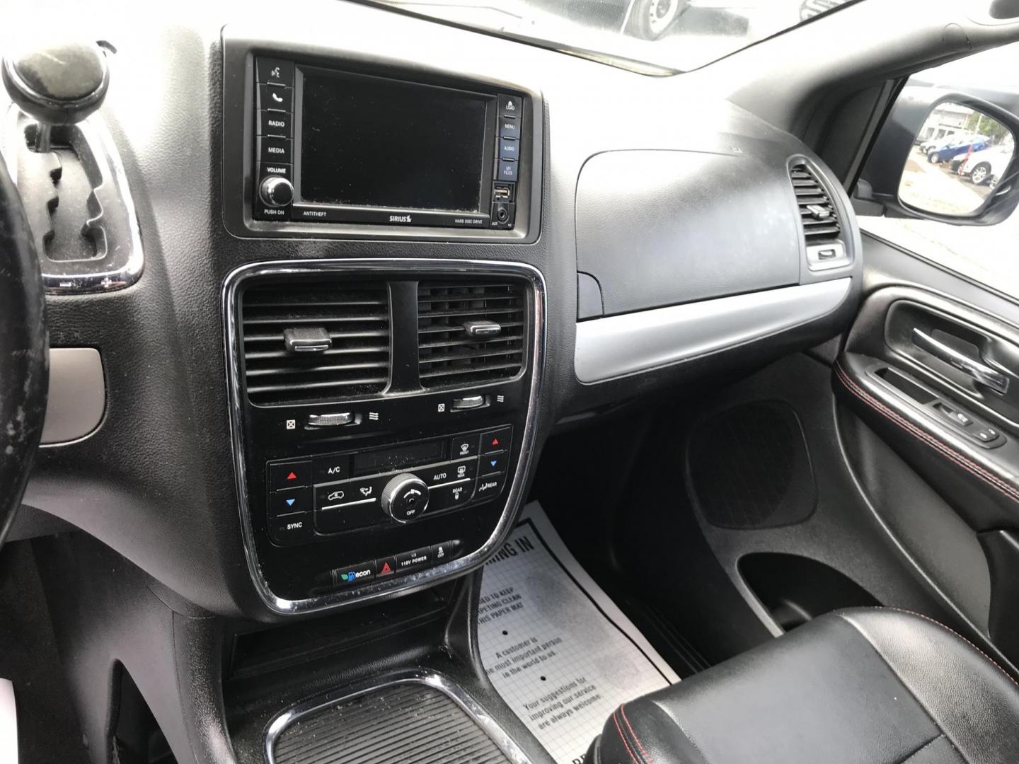 2016 Black /Black Dodge Grand Caravan R/T (2C4RDGEG7GR) with an 3.6L V6 DOHC 24V engine, 6A transmission, located at 577 Chester Pike, Prospect Park, PA, 19076, (610) 237-1015, 39.886154, -75.302338 - 2016 Dodge Grand Caravan R/T: Backup camera, stow and go seating, new PA inspection, SUPER CLEAN, runs LIKE NEW! This vehicle comes inspected and has been given a bumper to bumper safety check. It is very clean, reliable, and well maintained. We offer a unique pay plan that is known for being the - Photo#13
