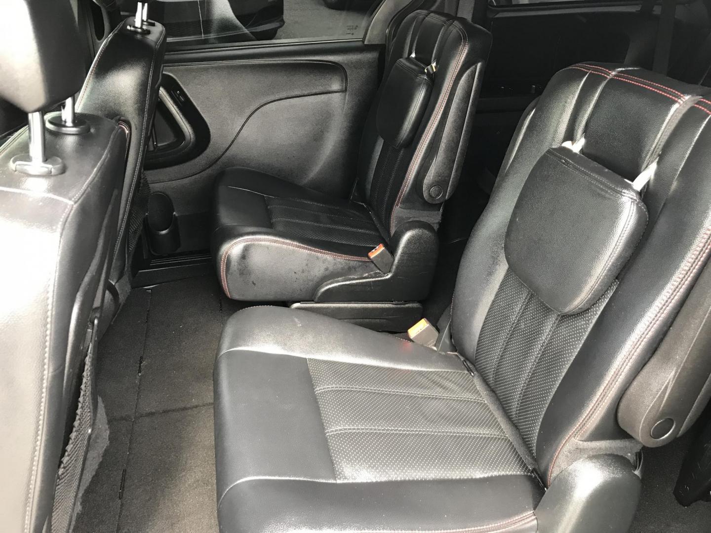 2016 Black /Black Dodge Grand Caravan R/T (2C4RDGEG7GR) with an 3.6L V6 DOHC 24V engine, 6A transmission, located at 577 Chester Pike, Prospect Park, PA, 19076, (610) 237-1015, 39.886154, -75.302338 - 2016 Dodge Grand Caravan R/T: Backup camera, stow and go seating, new PA inspection, SUPER CLEAN, runs LIKE NEW! This vehicle comes inspected and has been given a bumper to bumper safety check. It is very clean, reliable, and well maintained. We offer a unique pay plan that is known for being the - Photo#18