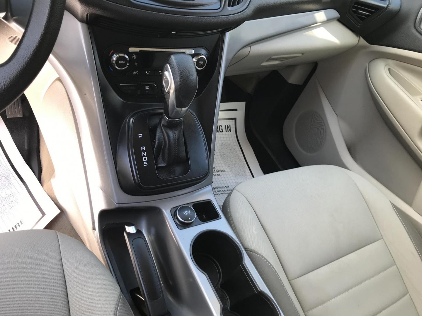2015 Black /Gray Ford Escape SE 4WD (1FMCU9GX7FU) with an 1.6L L4 DOHC 16V engine, 6-Speed Automatic transmission, located at 577 Chester Pike, Prospect Park, PA, 19076, (610) 237-1015, 39.886154, -75.302338 - 2015 Ford Escape SE: Only 79k miles, 4x4, navigation system, backup camera, SUPER CLEAN, runs LIKE NEW! This vehicle comes inspected and has been given a bumper to bumper safety check. It is very clean, reliable, and well maintained. We offer a unique pay plan that is known for being the easiest - Photo#13