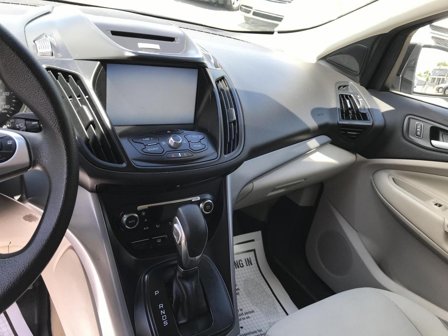 2015 Black /Gray Ford Escape SE 4WD (1FMCU9GX7FU) with an 1.6L L4 DOHC 16V engine, 6-Speed Automatic transmission, located at 577 Chester Pike, Prospect Park, PA, 19076, (610) 237-1015, 39.886154, -75.302338 - 2015 Ford Escape SE: Only 79k miles, 4x4, navigation system, backup camera, SUPER CLEAN, runs LIKE NEW! This vehicle comes inspected and has been given a bumper to bumper safety check. It is very clean, reliable, and well maintained. We offer a unique pay plan that is known for being the easiest - Photo#12