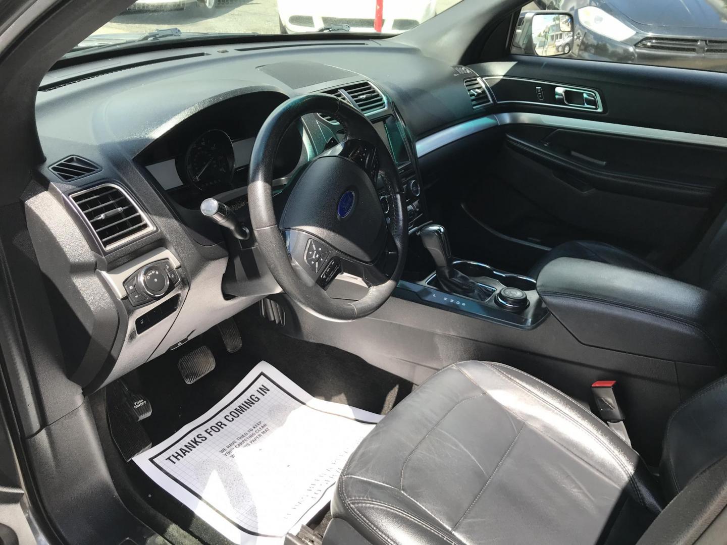 2016 Gray /Black Ford Explorer XLT 4WD (1FM5K8D80GG) with an 3.5L V6 DOHC 24V engine, 6-Speed Automatic transmission, located at 577 Chester Pike, Prospect Park, PA, 19076, (610) 237-1015, 39.886154, -75.302338 - 2016 Ford Explorer XLT: 3rd row seating, 4x4, backup camera, new PA inspection, SUPER CLEAN, runs LIKE NEW! This vehicle comes inspected and has been given a bumper to bumper safety check. It is very clean, reliable, and well maintained. We offer a unique pay plan that is known for being the easi - Photo#7